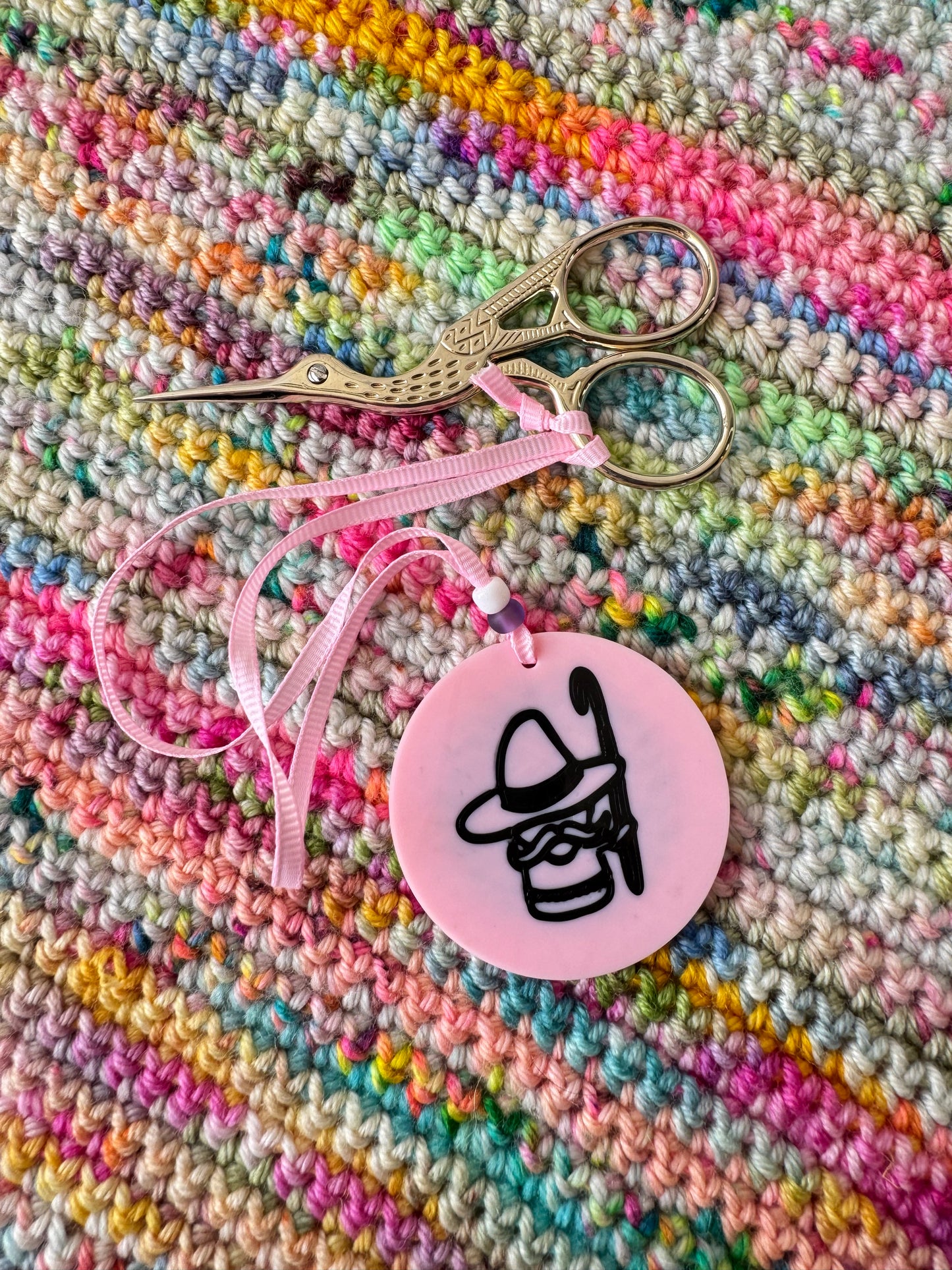 3D Printed Yarn Ball Scissor Fob, Scissor Minder for Embroidery Snips