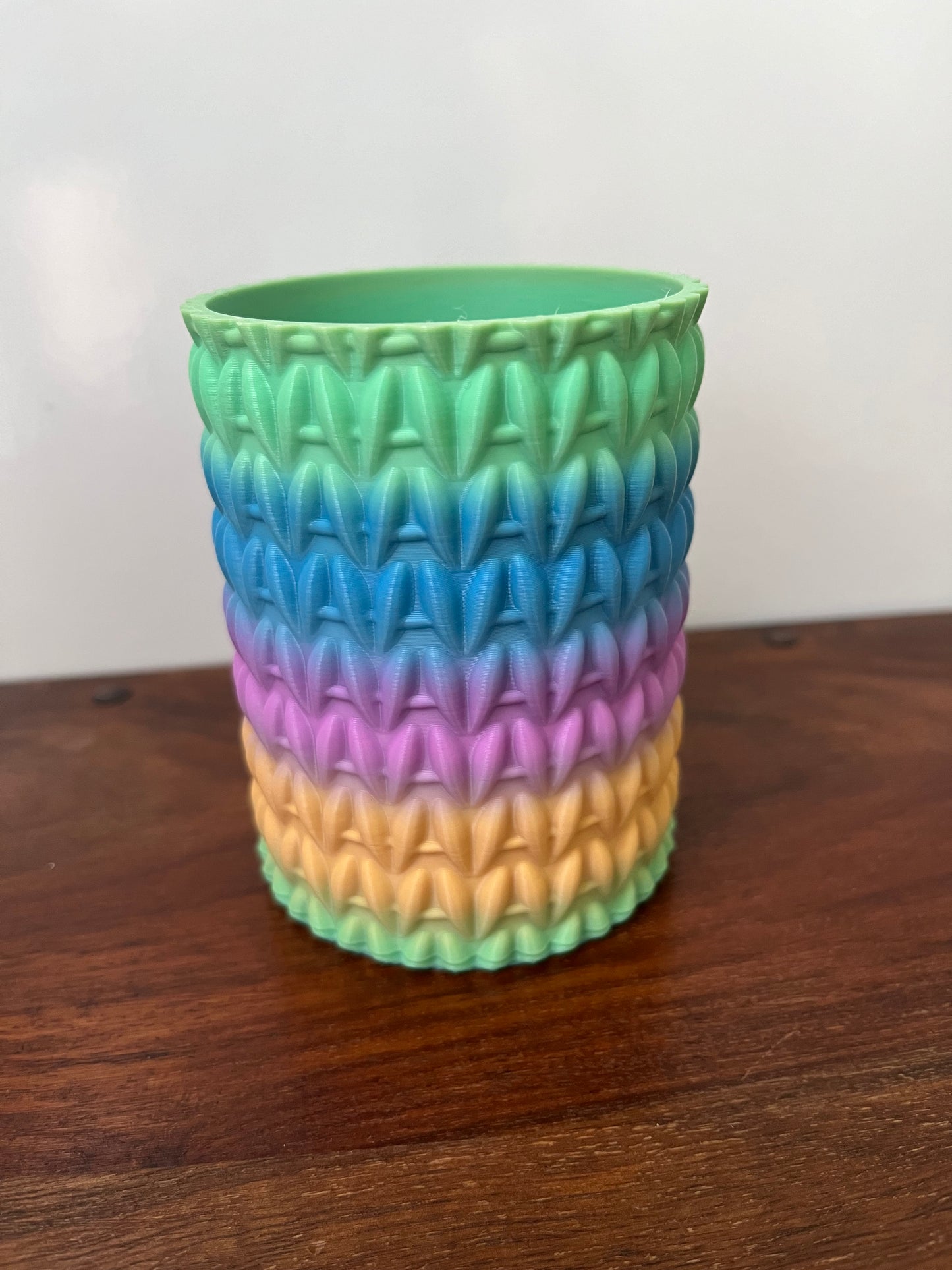 3D Printed Knitted Look Crochet Hook Pot, Crochet Hook Pen Storage Pot