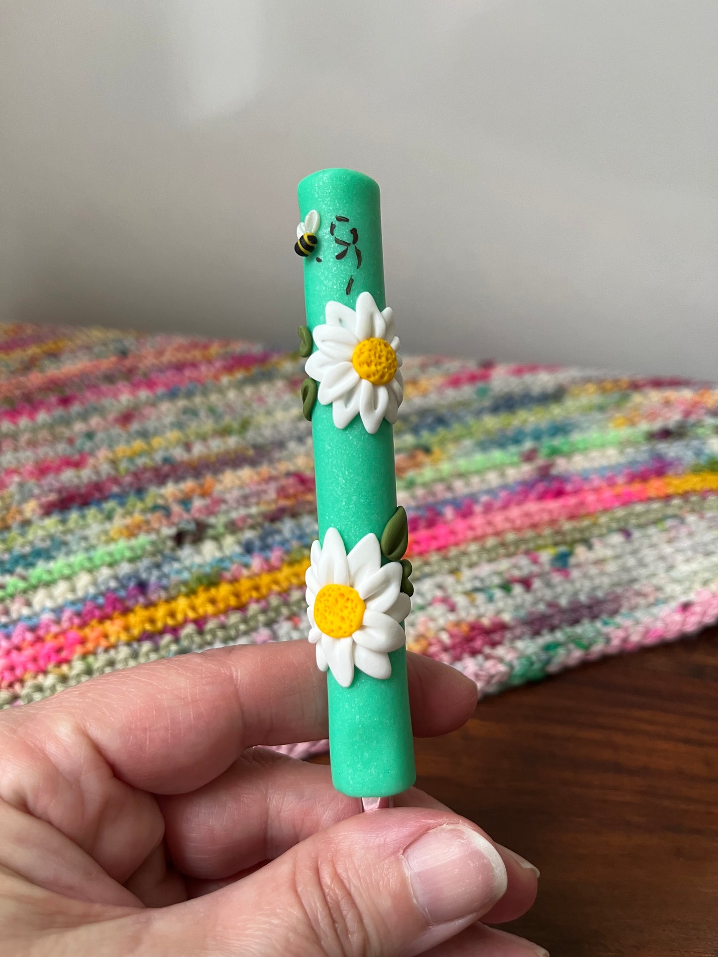 Daisy Polymer Clay Crochet Hook, Covered Crochet hooks, Yarn Craft Accessories