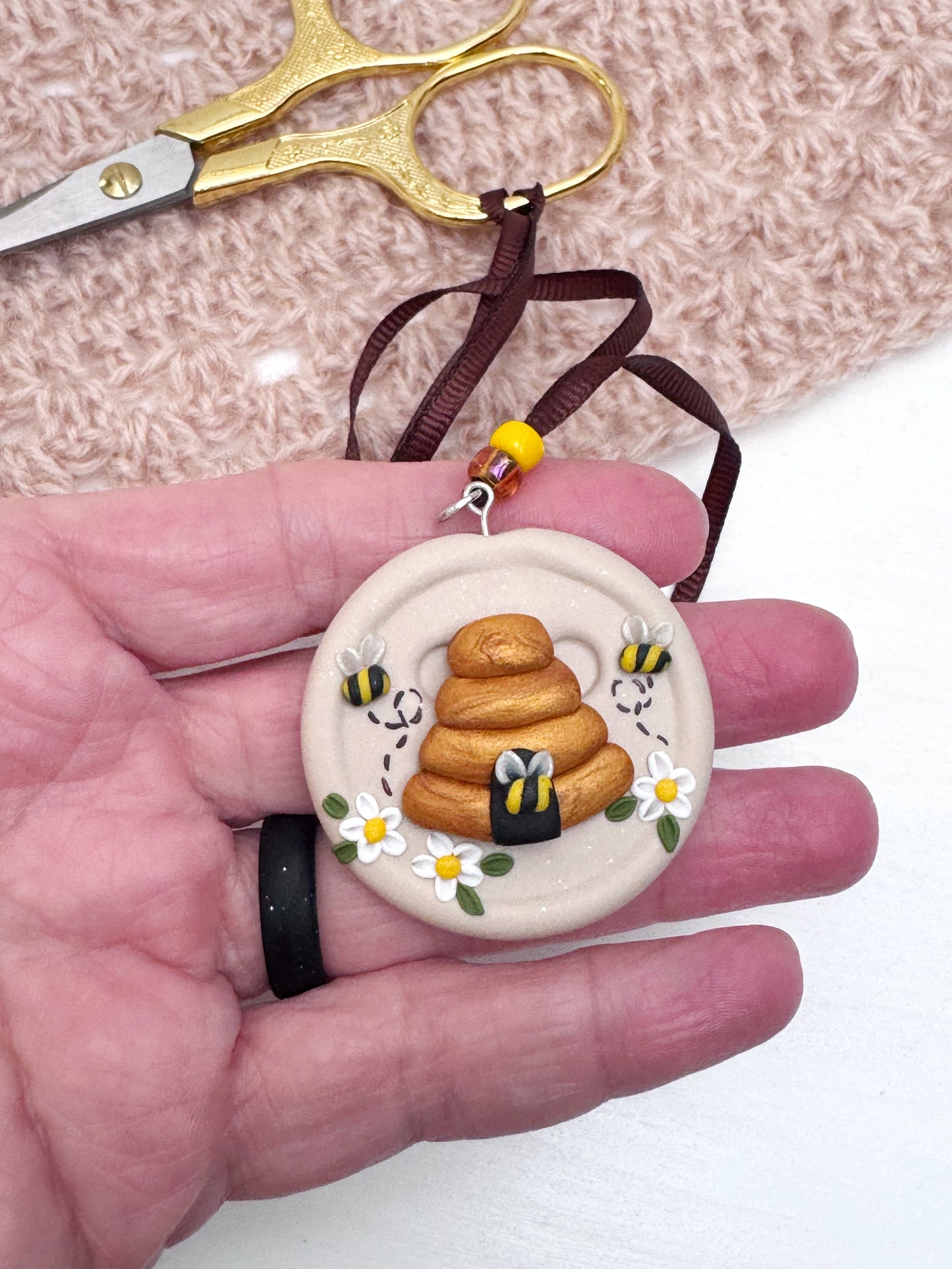 Beehive Scissor Fob, Embroidery Scissor Minder