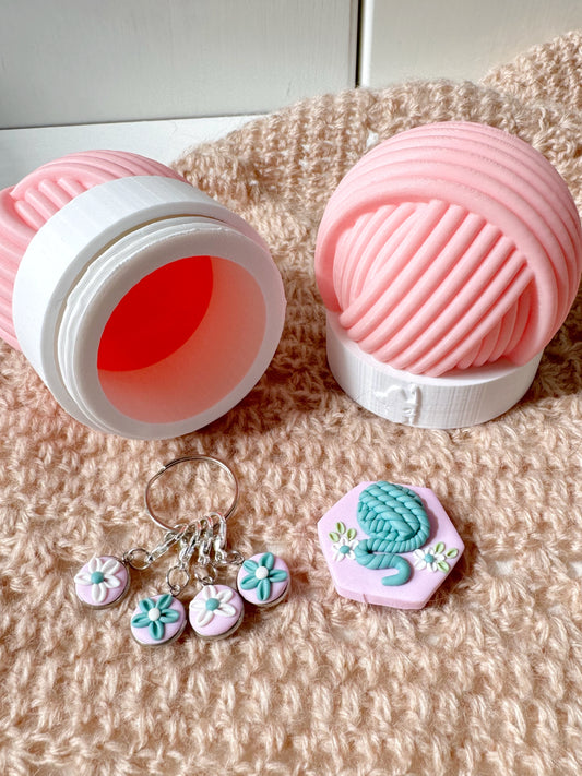 Mini Yarn Ball Surprise Pot, Small 3D Printed Yarn Ball Pot