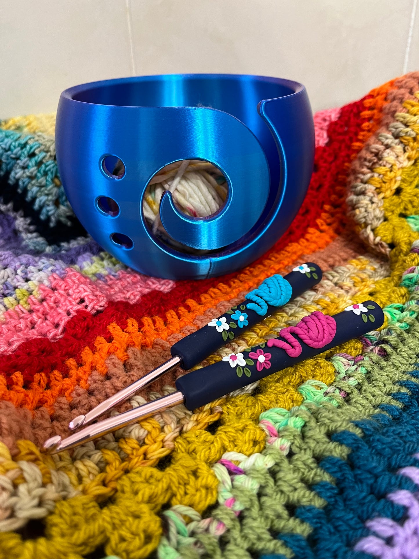 3D Printed Colour Shift Yarn Bowl, Crochet and Knitting Accessories, Choose your Colour