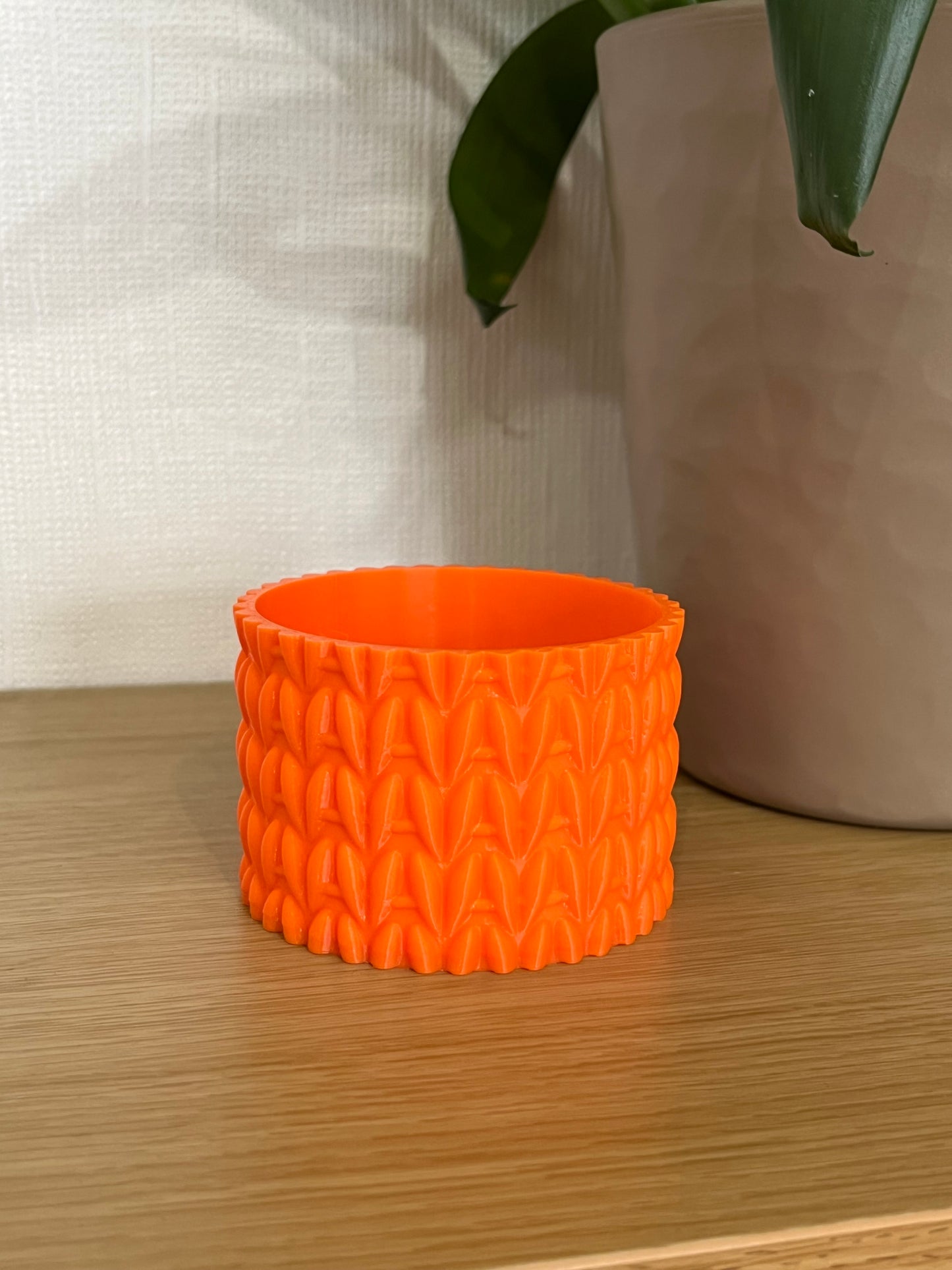 Mini 3D Printed Knitted Look Crochet Hook Pot, Small Storage Pot, Choose Your Colours