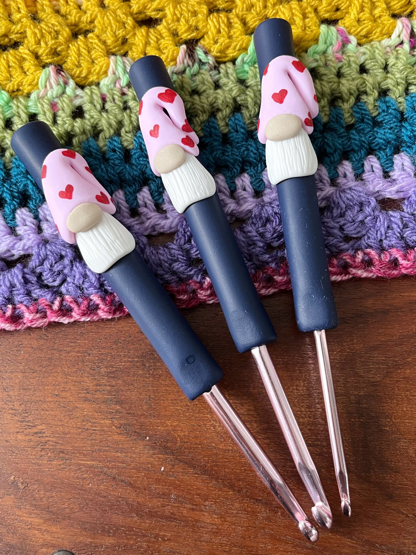 Pink heart gnome crochet hook, polymer clay pastel crochet hooks, gonk crochet hooks