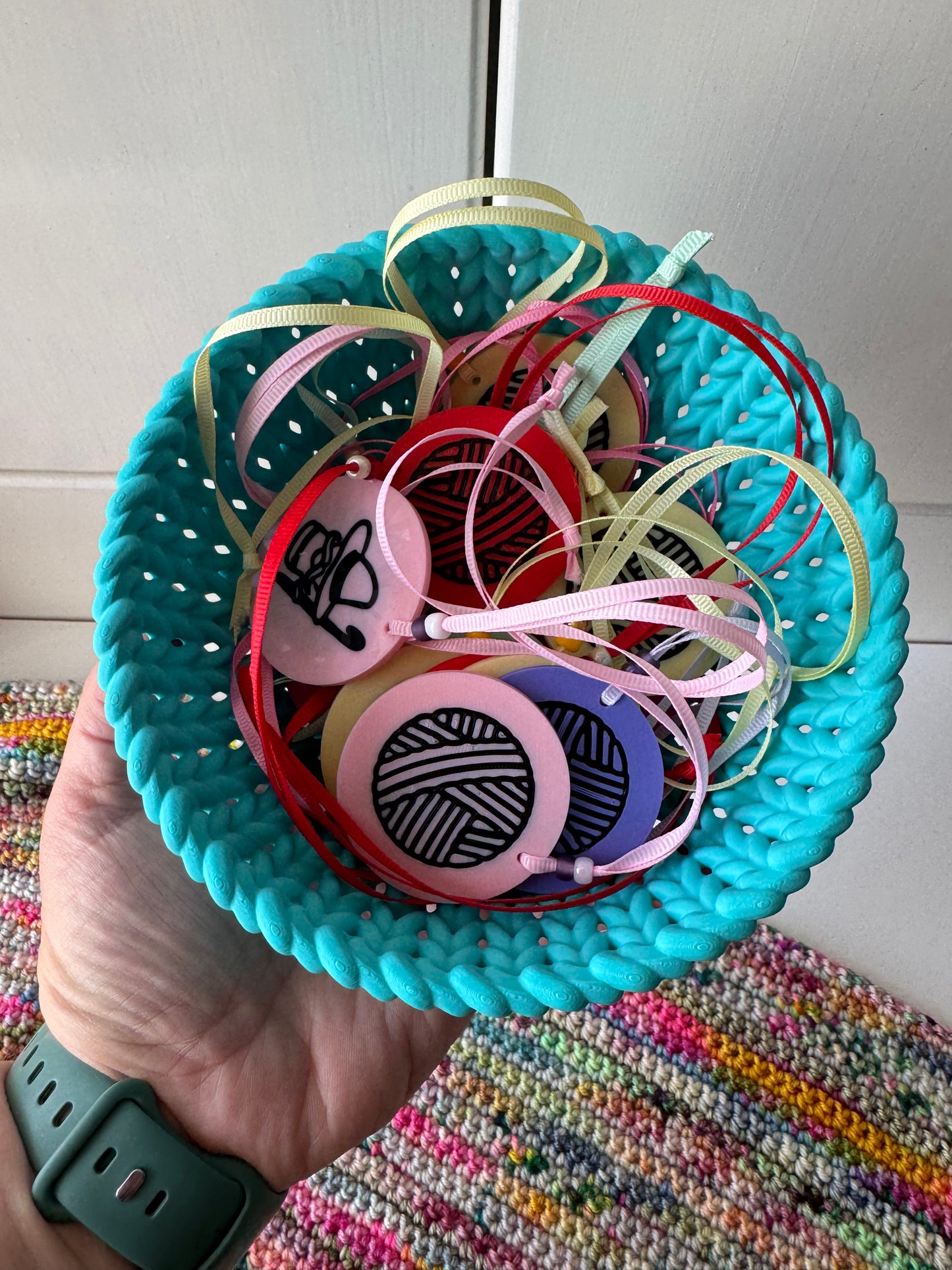 3D Printed Yarn Ball Scissor Fob, Scissor Minder for Embroidery Snips