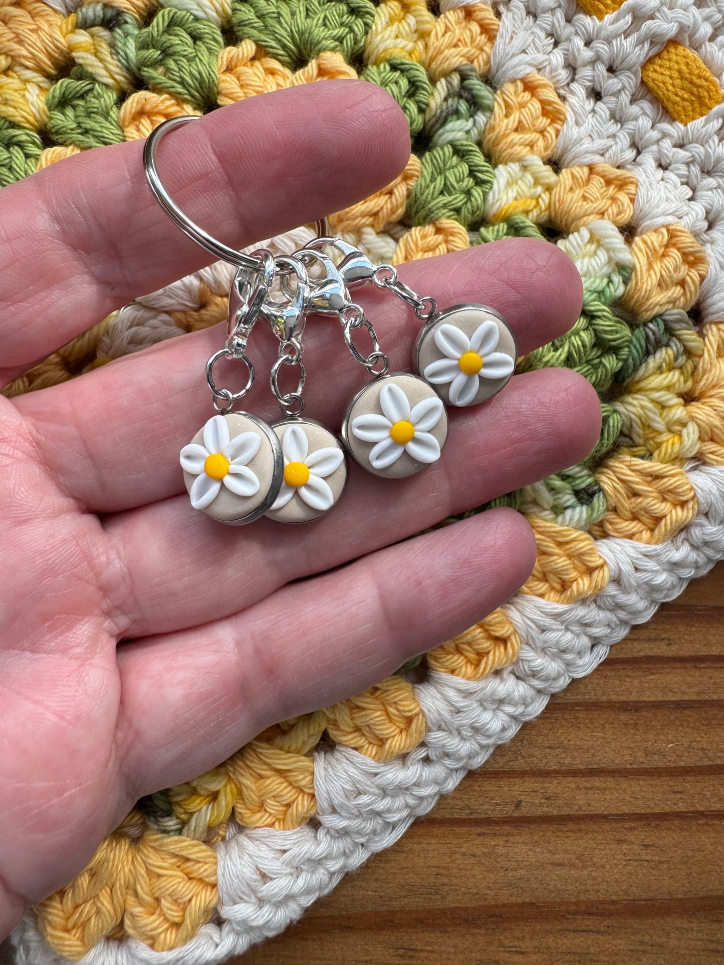 Beige Flower Stitch Markers, Progress Keepers for Crochet