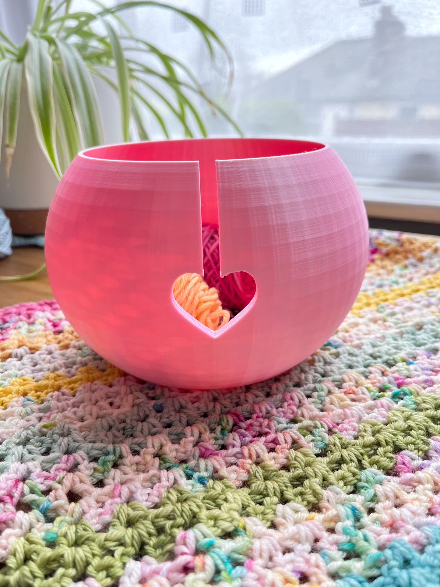 Heart Cut Out Yarn Bowl, 3D Printed Colourful Yarn Bowl, Knitting or Crochet Wool Bowl