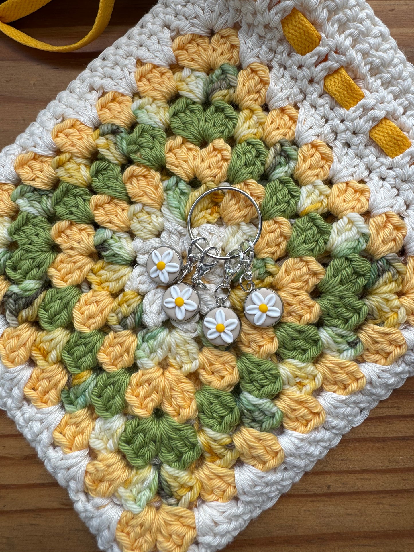 Beige Flower Stitch Markers, Progress Keepers for Crochet
