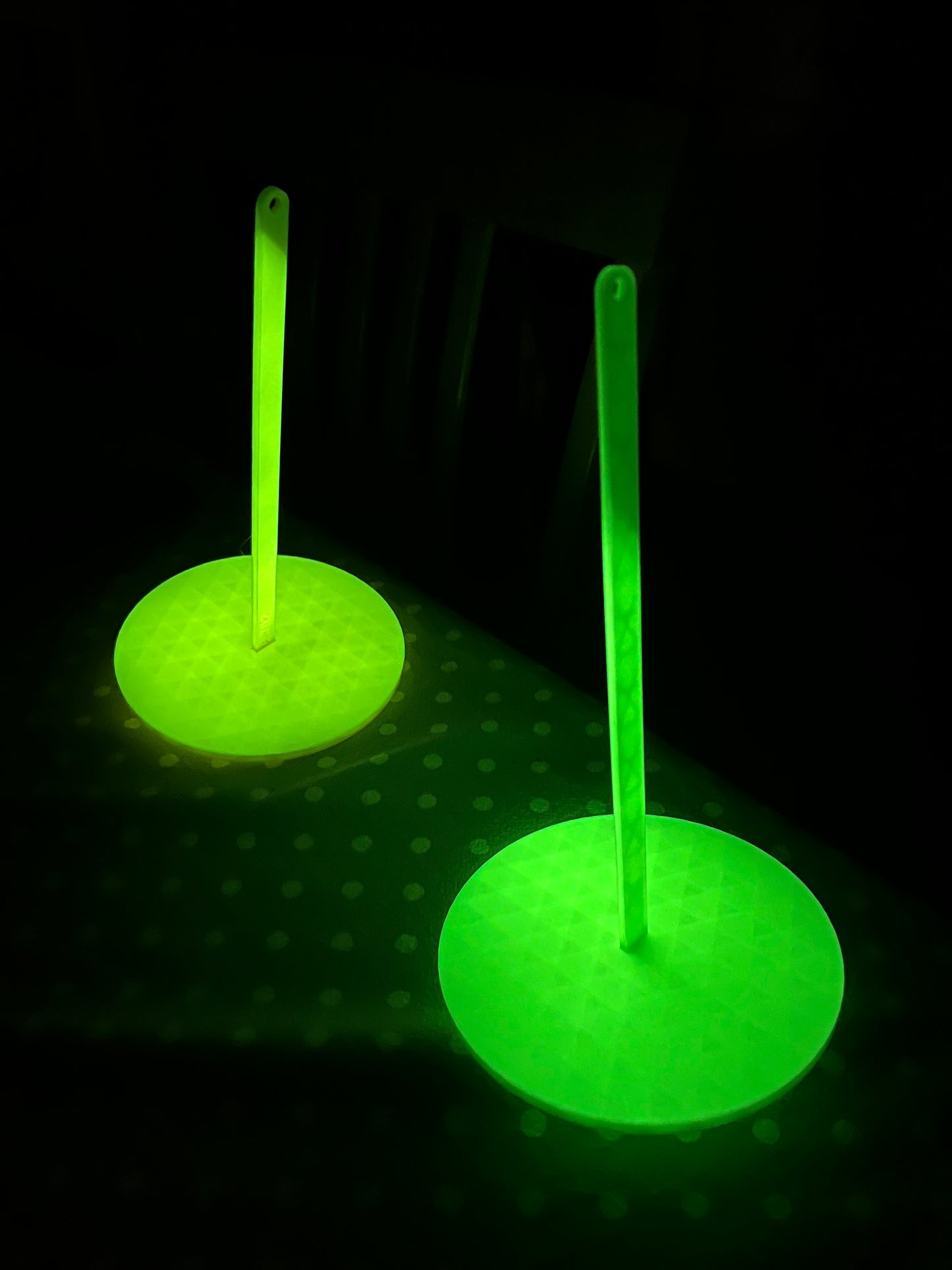 Glow in the Dark Portable Yarn Holder, 3D Printed Easy Assembly Yarn Holder For Crochet On The Go