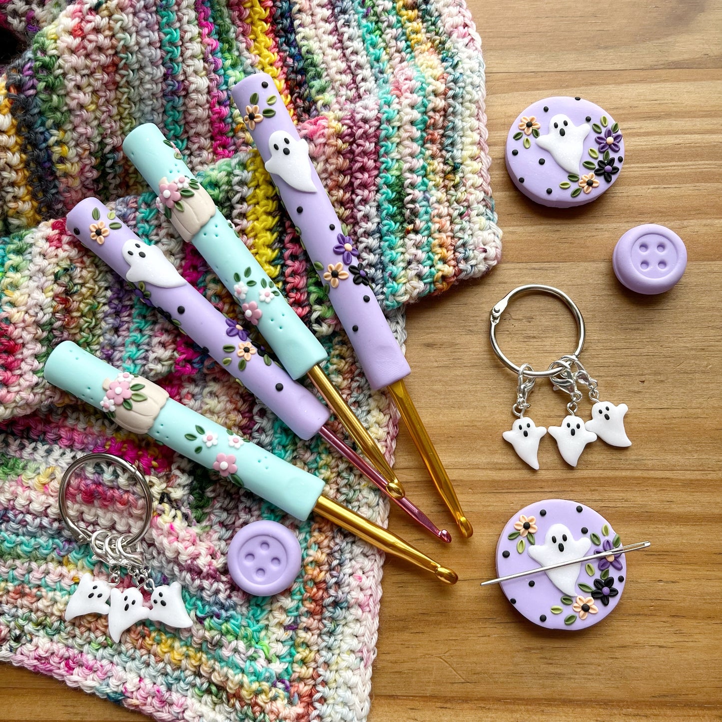 Kawaii ghost stitch markers