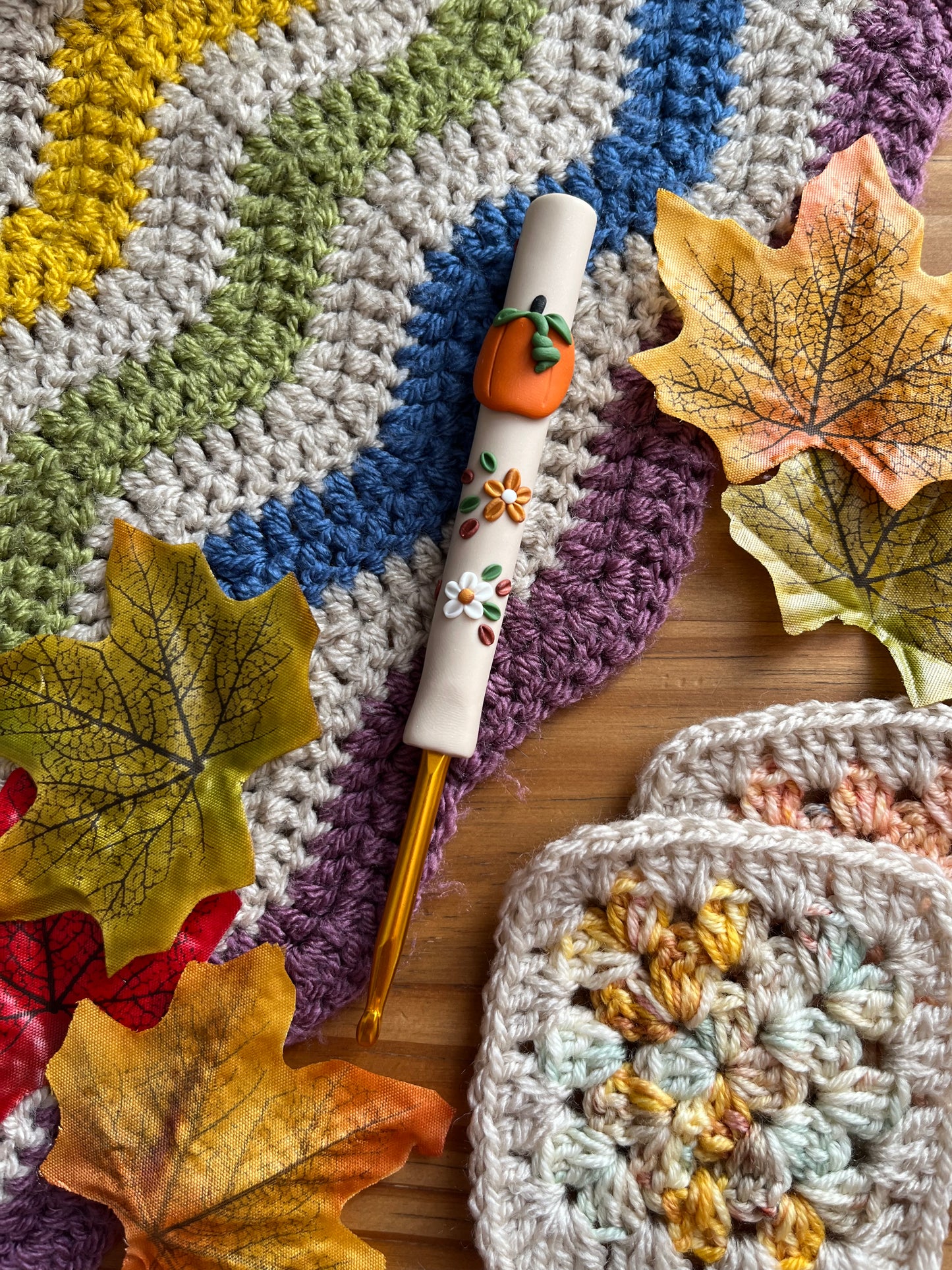 Beige pumpkin polymer clay crochet hook