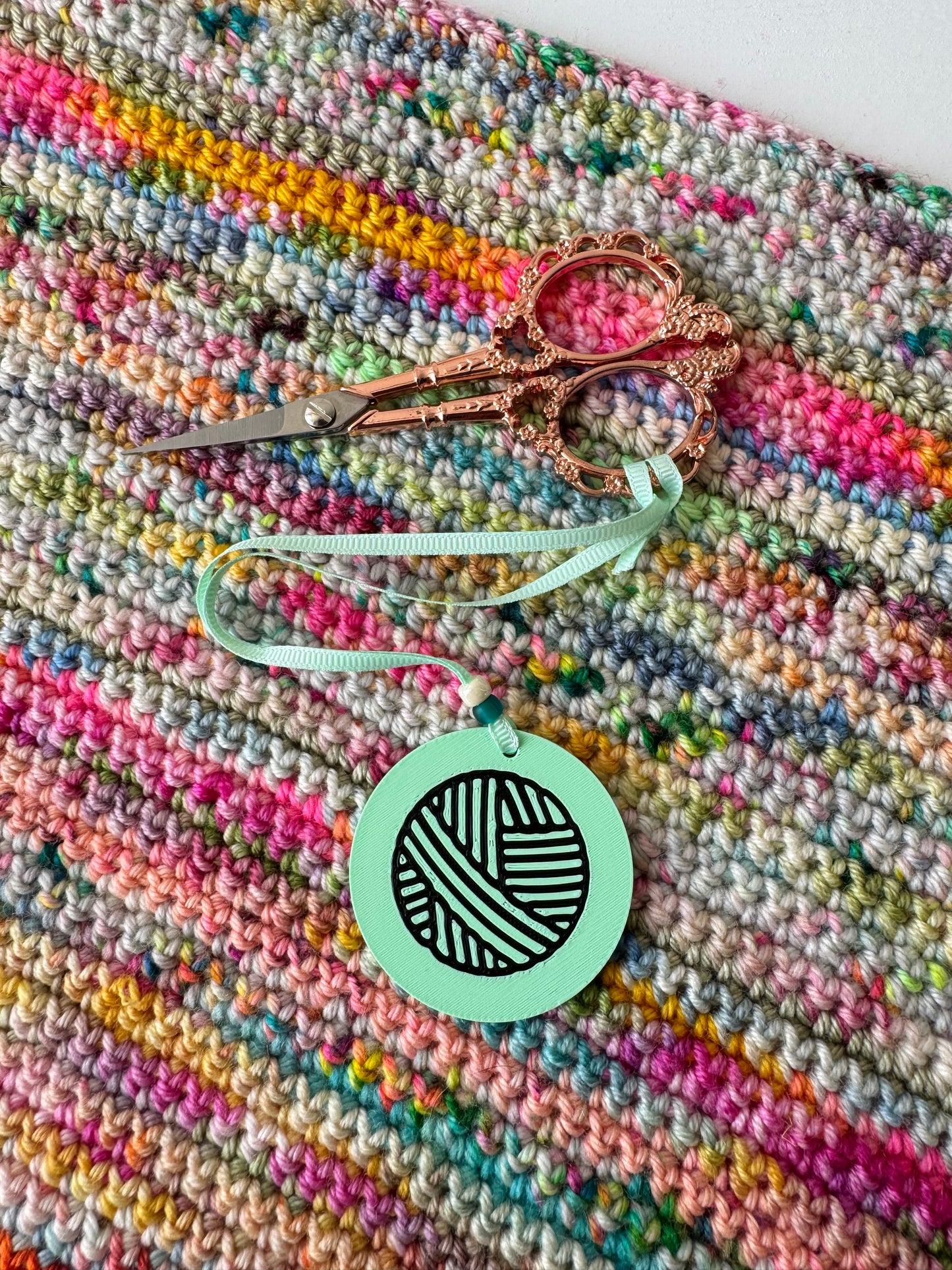 3D Printed Yarn Ball Scissor Fob, Scissor Minder for Embroidery Snips