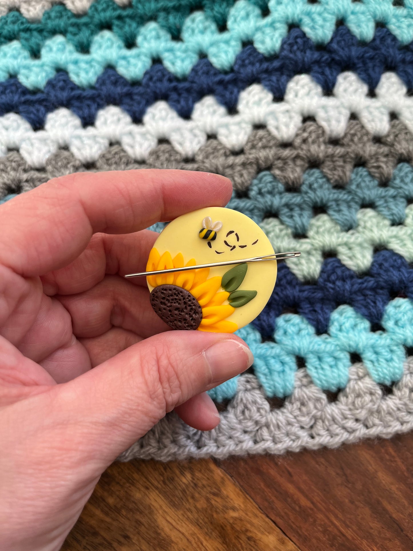 Lemon Sunflower needle minder, needle keeper, magnetic needle holder, flower magnet, pin cushion, cross stitcher
