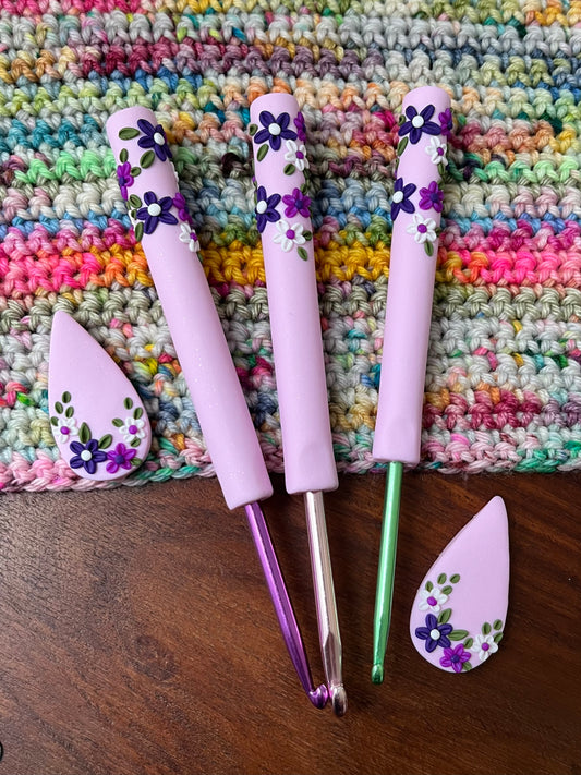 Spring Purple Flower Crochet Hook, Polymer Clay Ergonomic Crochet hook