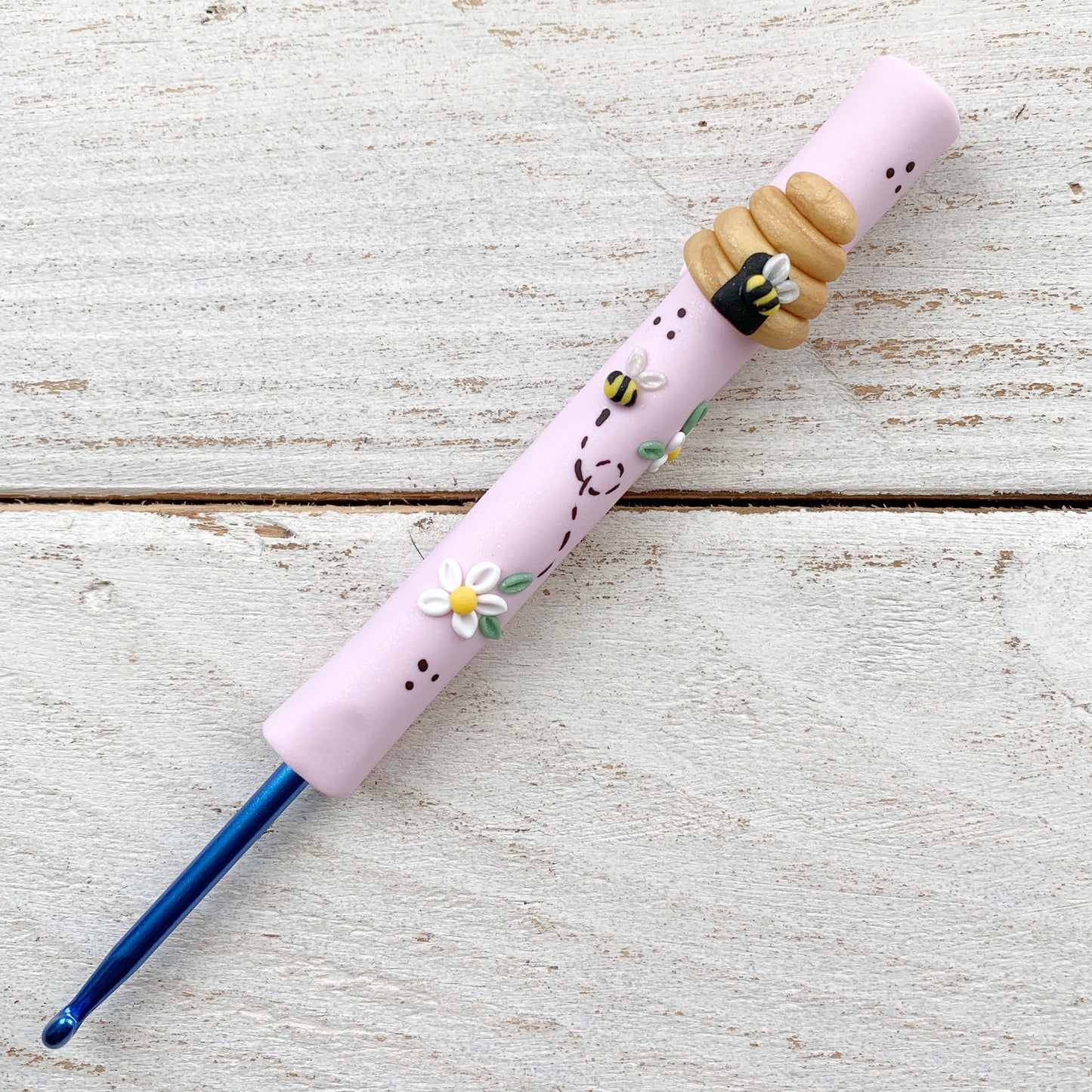 pastel pink beehive ergonomic crochet hook, polymer clay crochet hook, craft supplies, gift for her