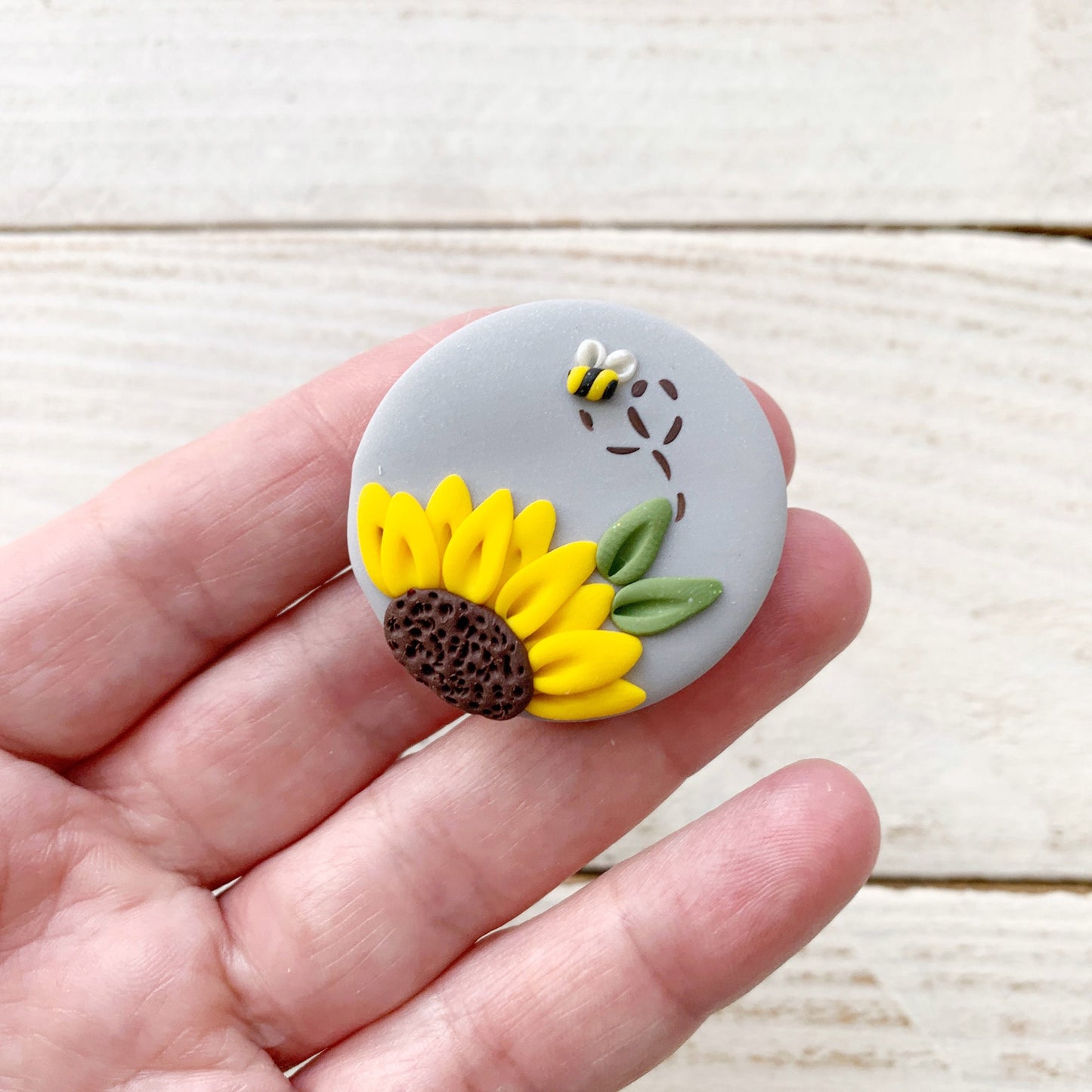 Grey Sunflower needle minder, needle keeper, magnetic needle holder, flower magnet, pin cushion