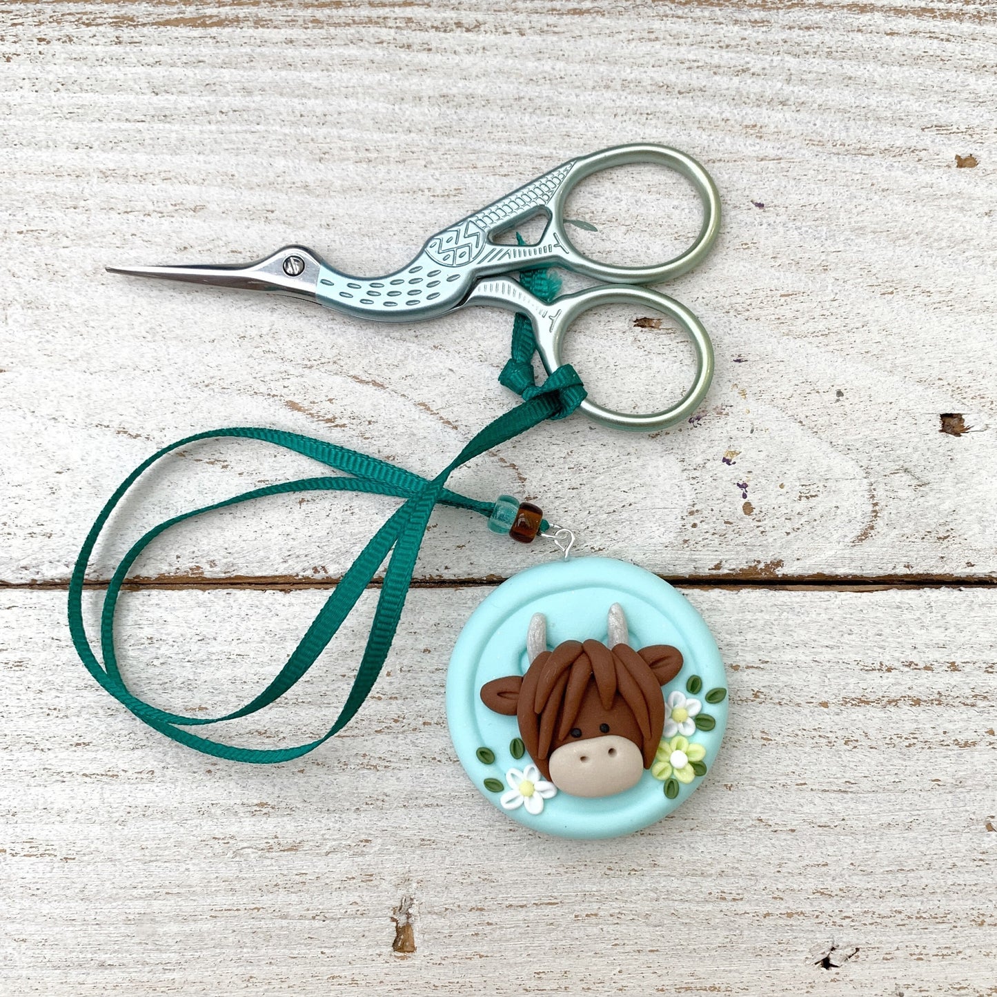 Mint Highland cow scissor fob, scissor keeper, crochet tools, gift for her, yarn gifts, embroidery scissor minder, Heilan Coo