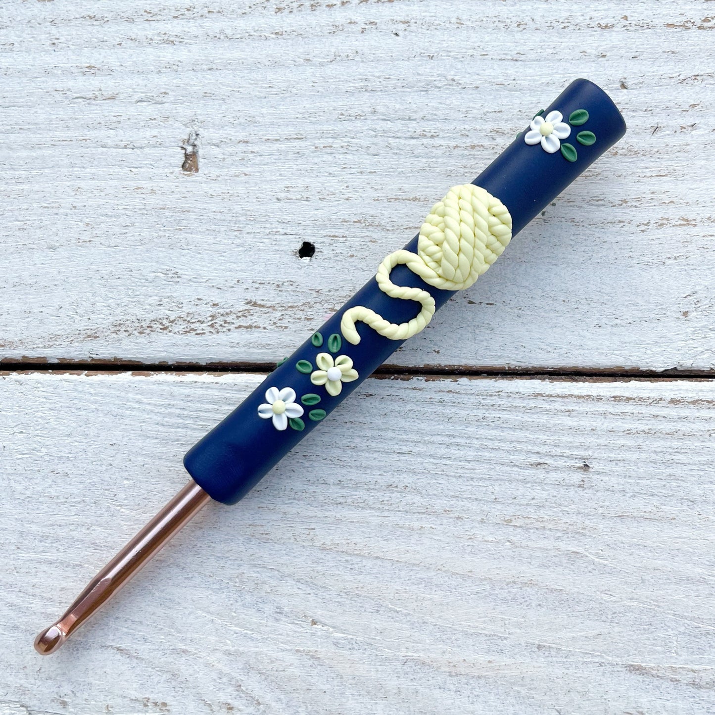 Rainbow yarn ball crochet hook, polymer clay crochet hooks, yarn lover, gift for her, choose your colour
