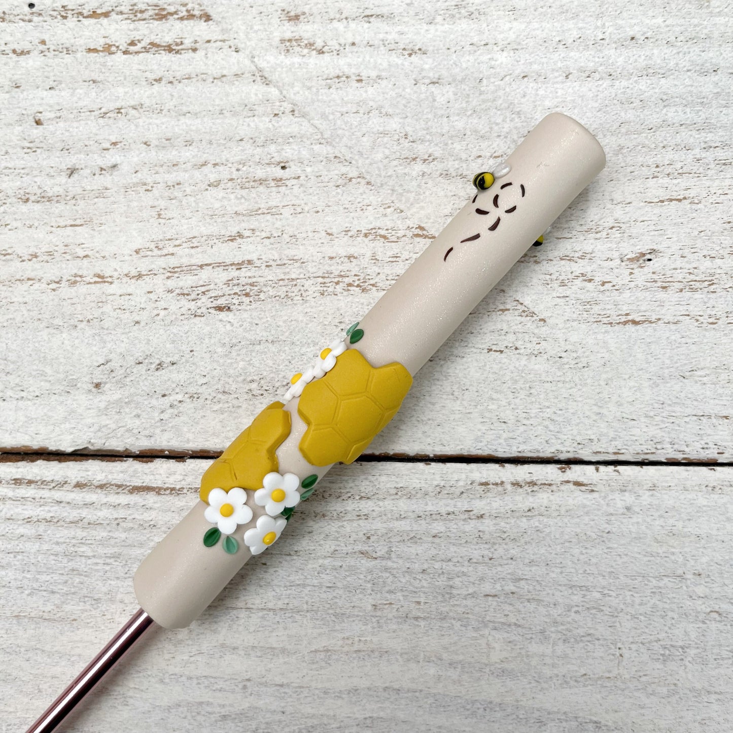 Beige honeycomb bee crochet hook, polymer clay bumble bee crochet hooks, crochet gifts