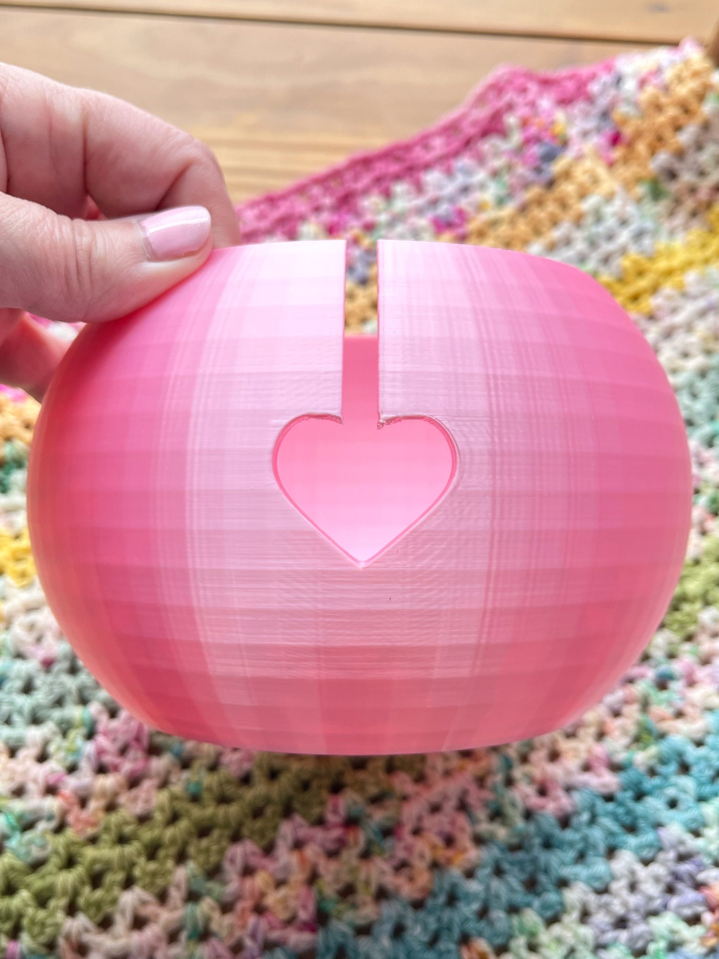 Heart Cut Out Yarn Bowl, 3D Printed Colourful Yarn Bowl, Knitting or Crochet Wool Bowl