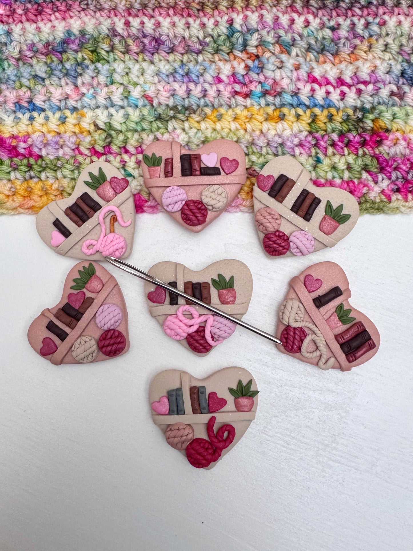 Heart Bookshelf Polymer Clay Magnetic Needle Minder