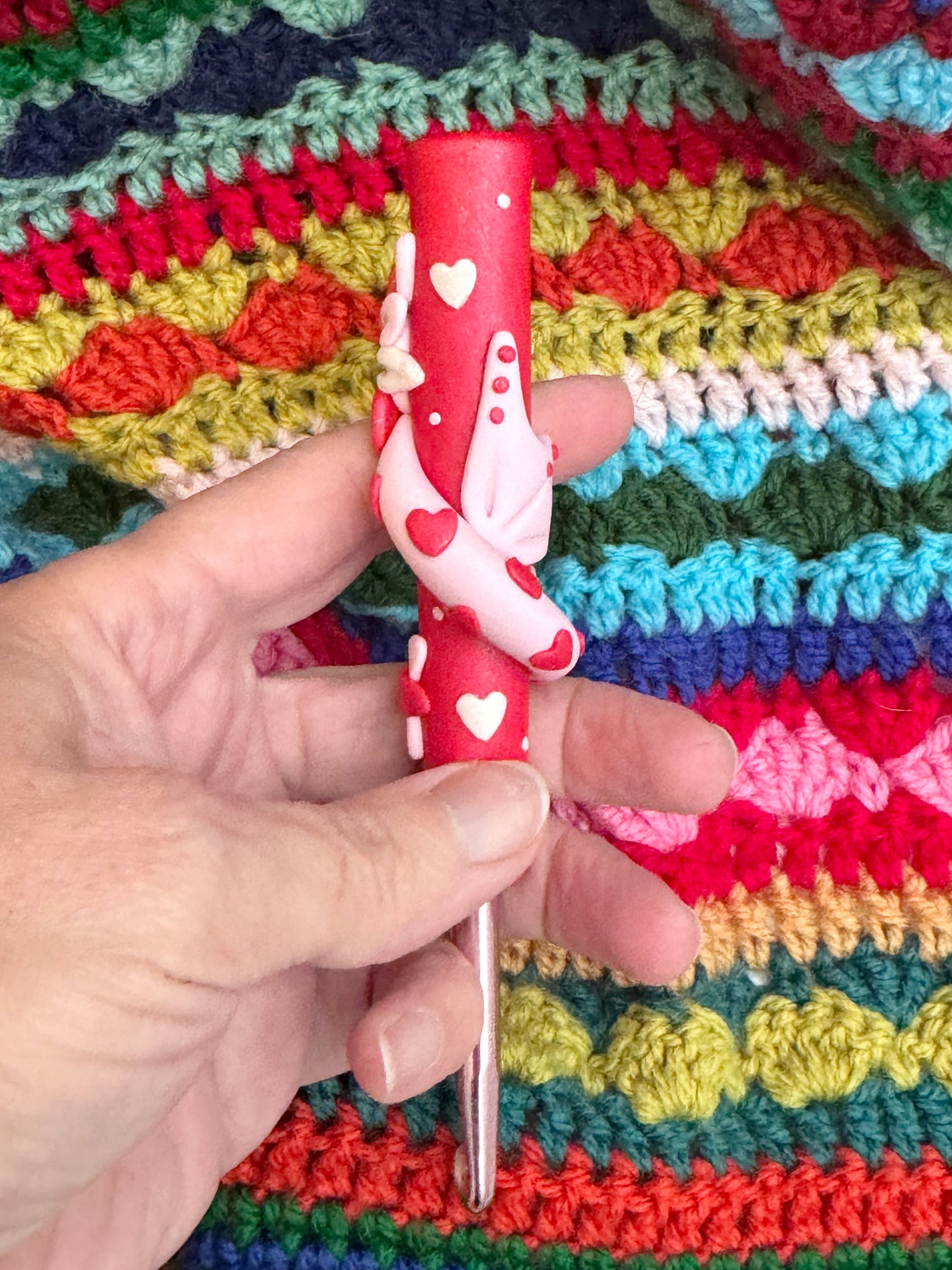Heart Dragon Crochet Hook, Hand Sculpted Polymer Clay Valentine’s Crochet Hook
