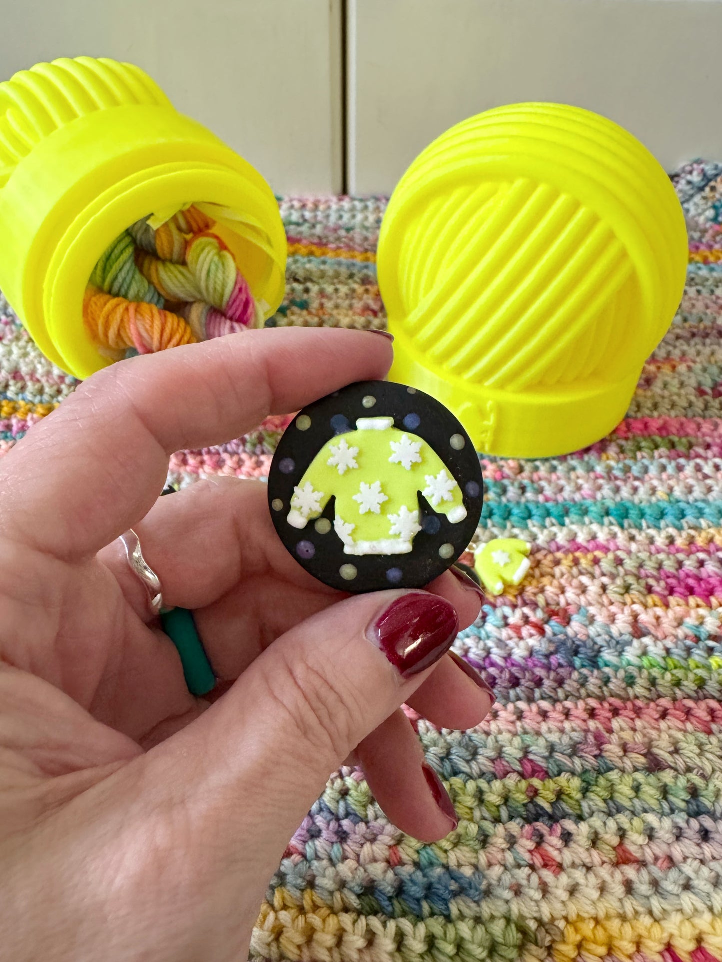 Neon Christmas Jumper Yarn Ball Surprise Pot with 4.5mm Crochet Hook