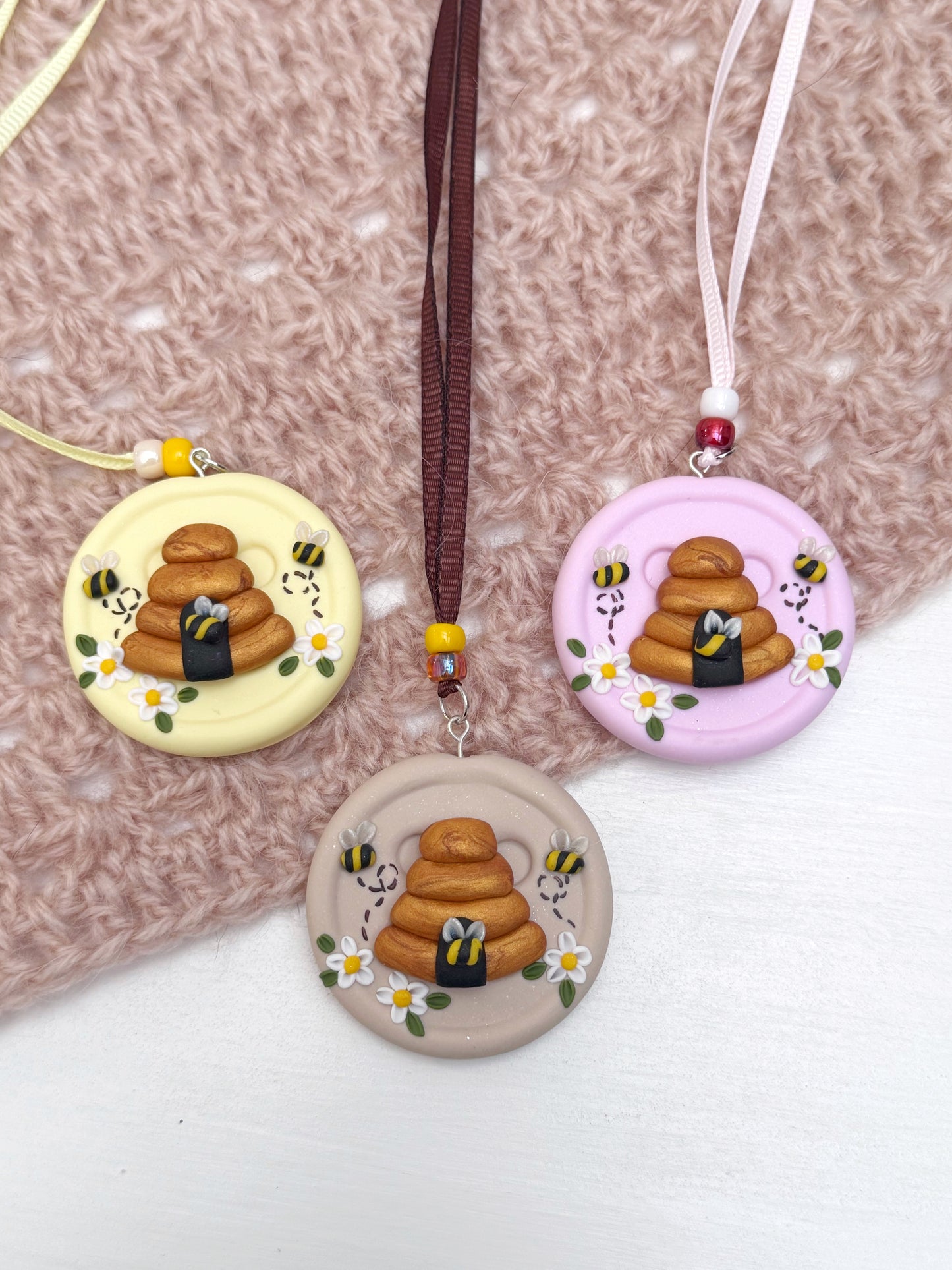 Beehive Scissor Fob, Embroidery Scissor Minder