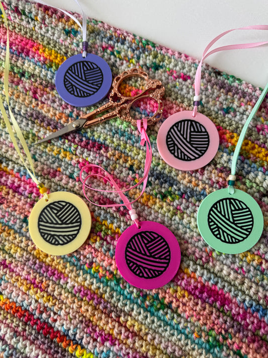 3D Printed Yarn Ball Scissor Fob, Scissor Minder for Embroidery Snips