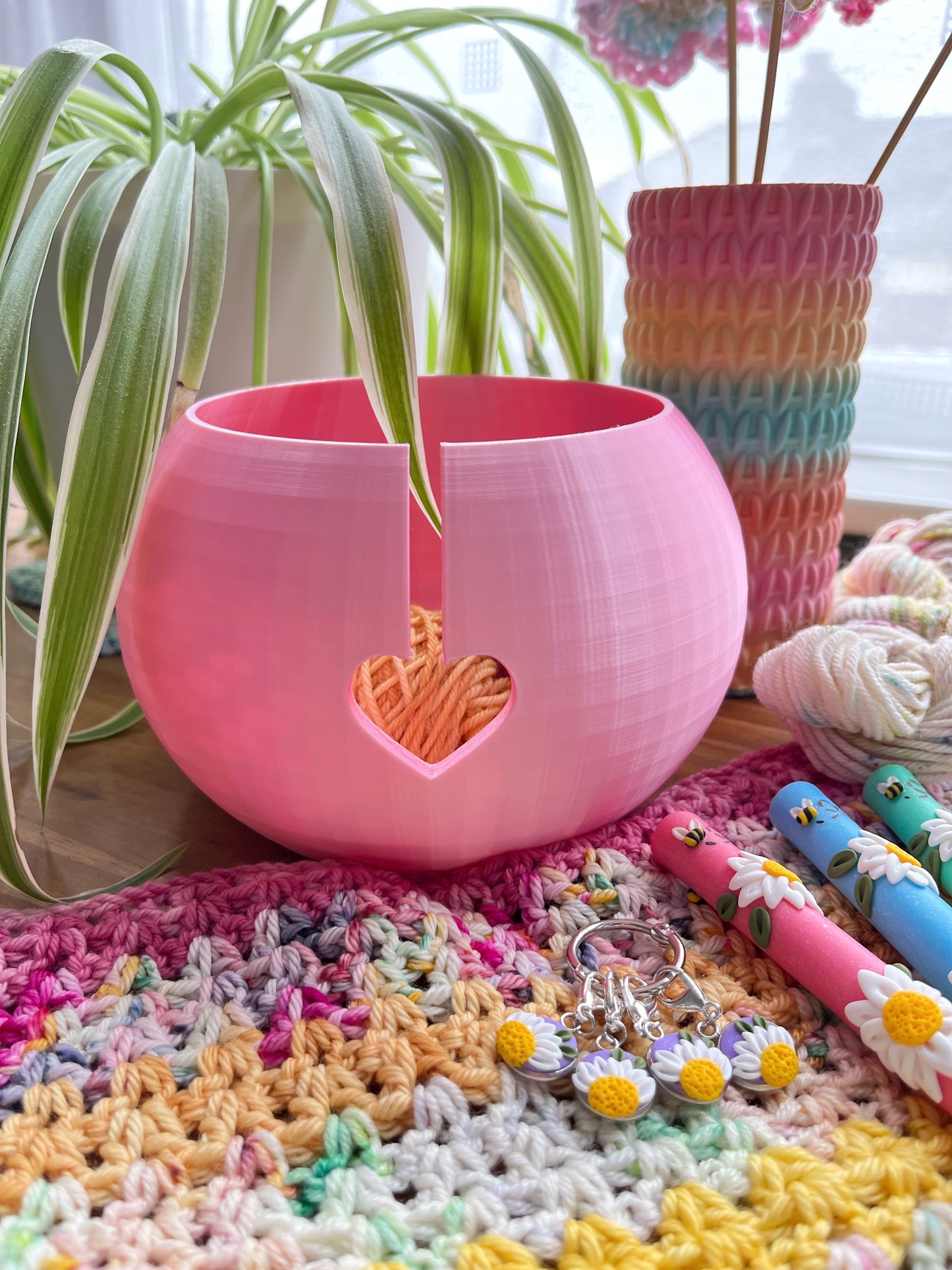 Heart Cut Out Yarn Bowl, 3D Printed Colourful Yarn Bowl, Knitting or Crochet Wool Bowl