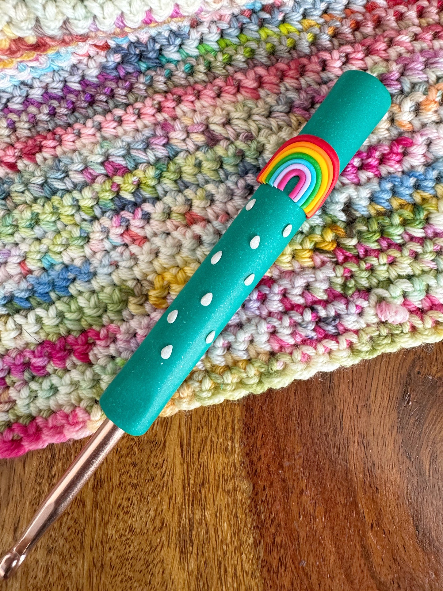 Jade Rainbow Crochet Hook, Raindrops Polymer Clay Crochet Hook