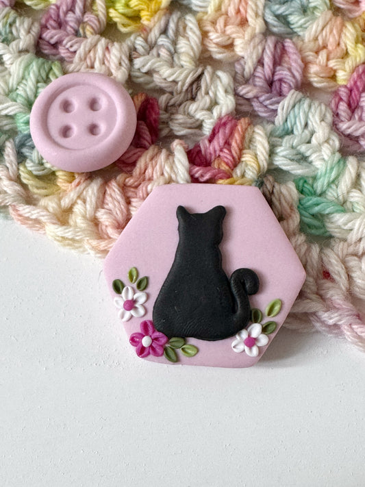 Black Cat Needle Minder, Kitten Cover Minder, Magnetic Needle Holder