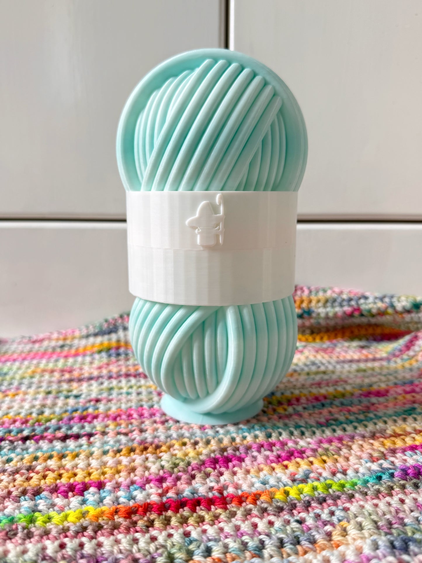 Contrast Band Mystery Pot, 3D Printed Filled Yarn Ball Container