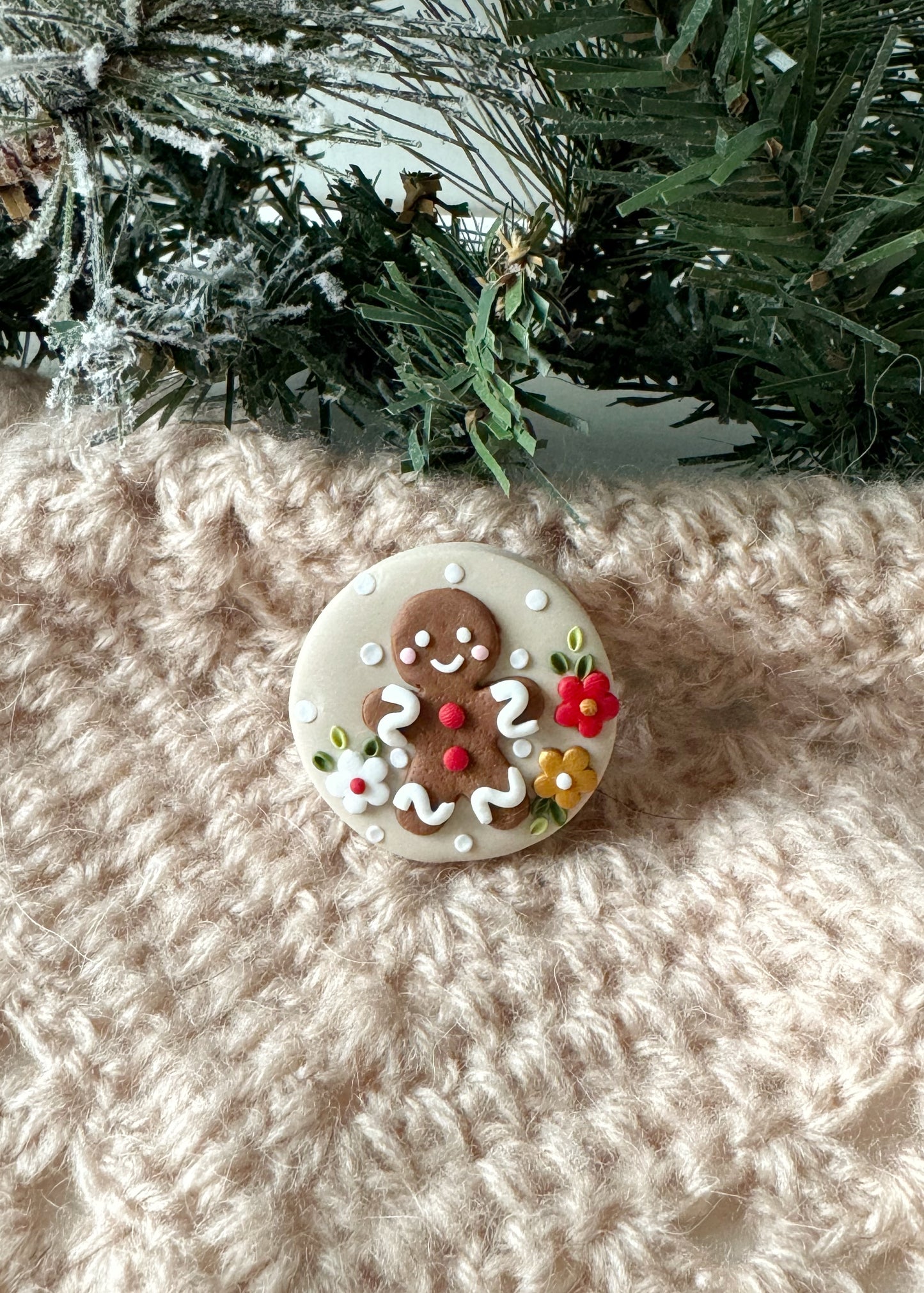 Gingerbread Man Magnetic Needle Minder
