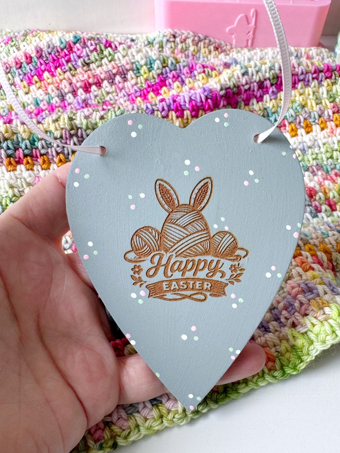 Happy Easter Hanging Heart, Yarn Lovers Easter Prop