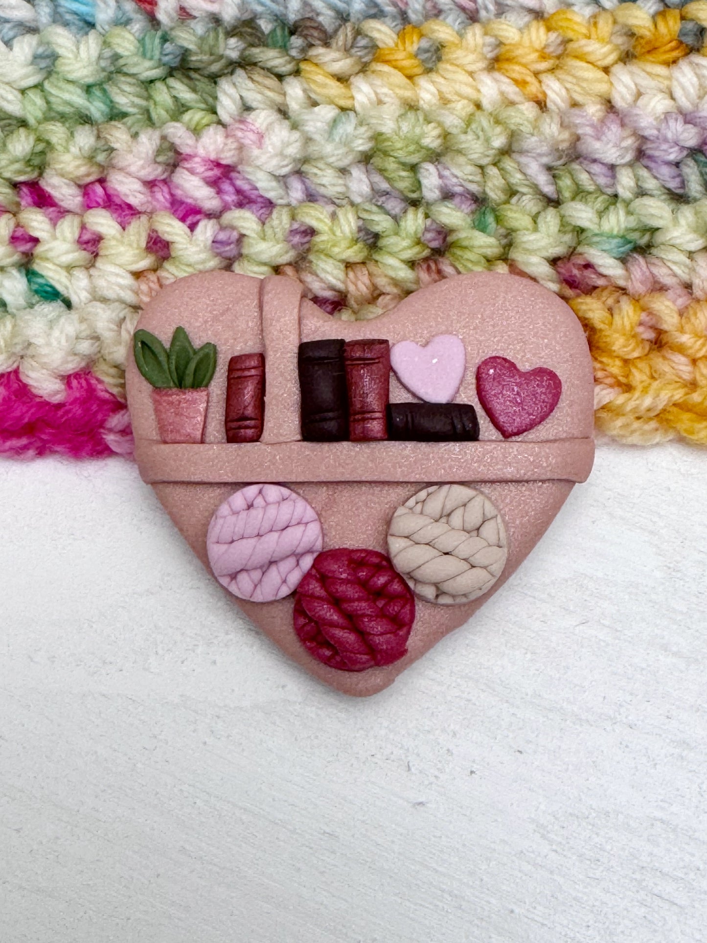 Heart Bookshelf Polymer Clay Magnetic Needle Minder