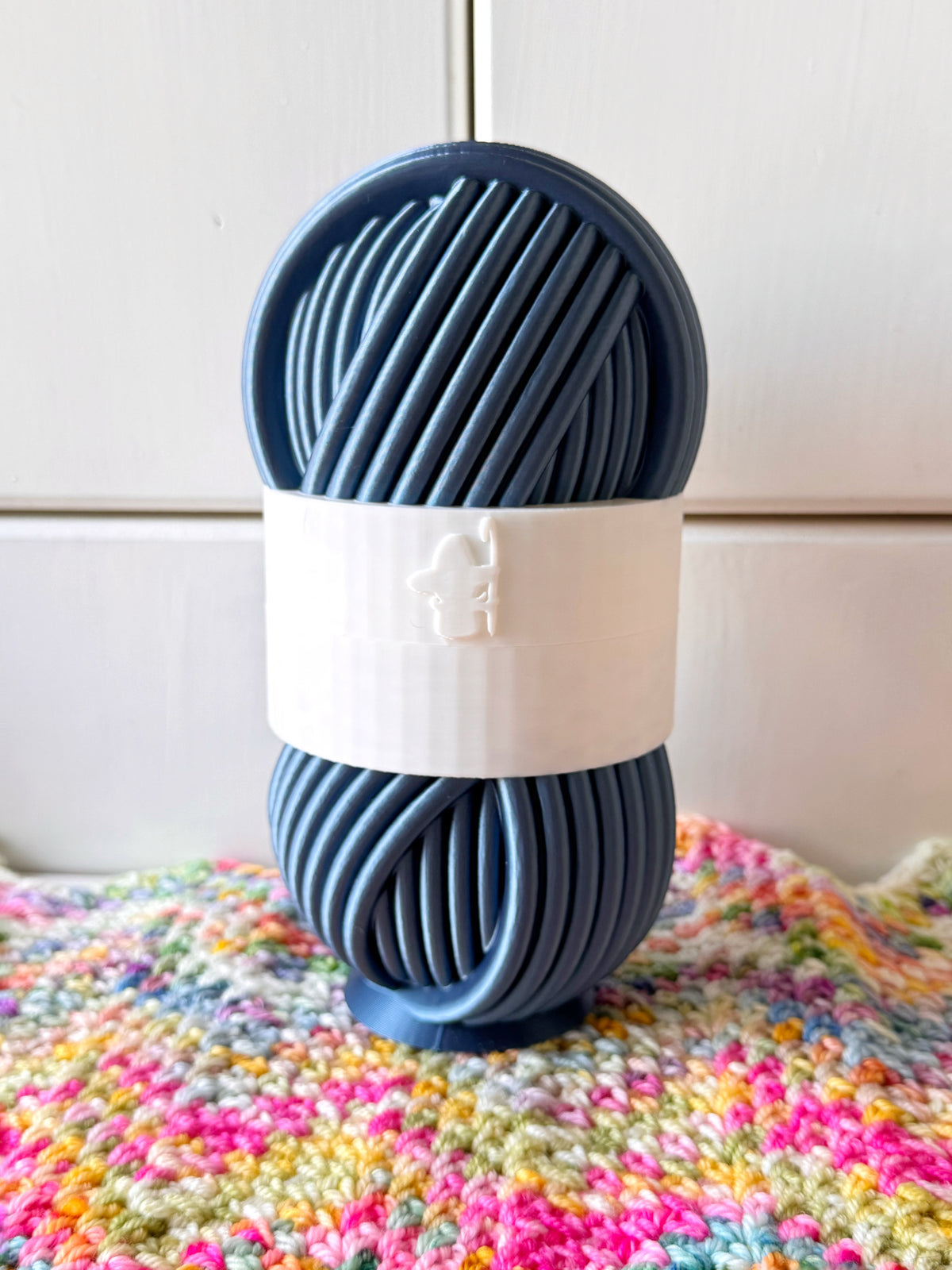 Contrast Band Mystery Pot, 3D Printed Filled Yarn Ball Container