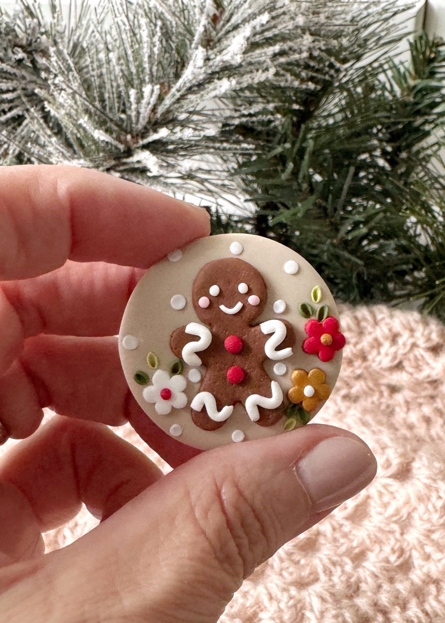Gingerbread Man Magnetic Needle Minder