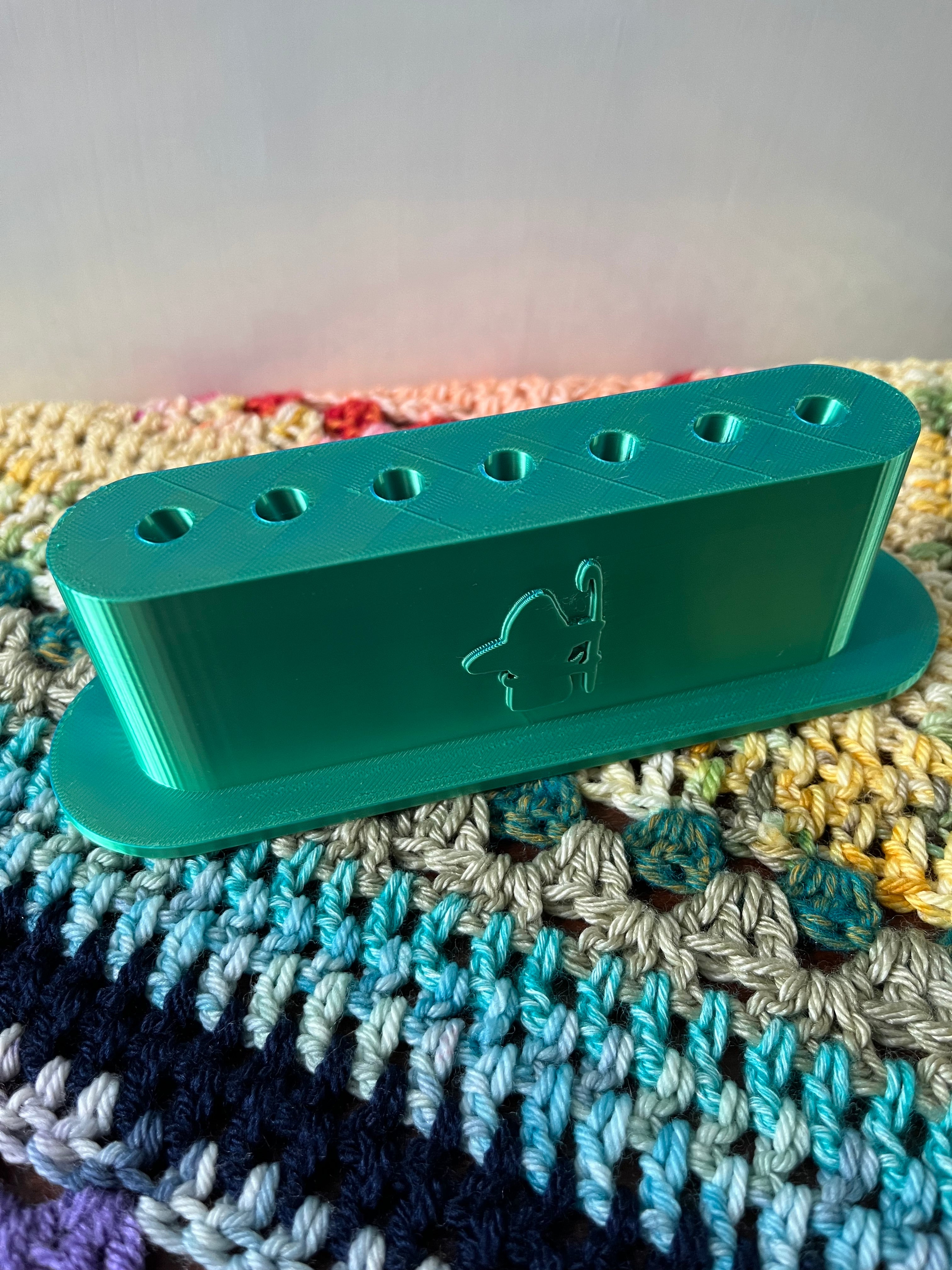 3D Printed Crochet Hook Holder, Crochet Hook Storage, Crochet