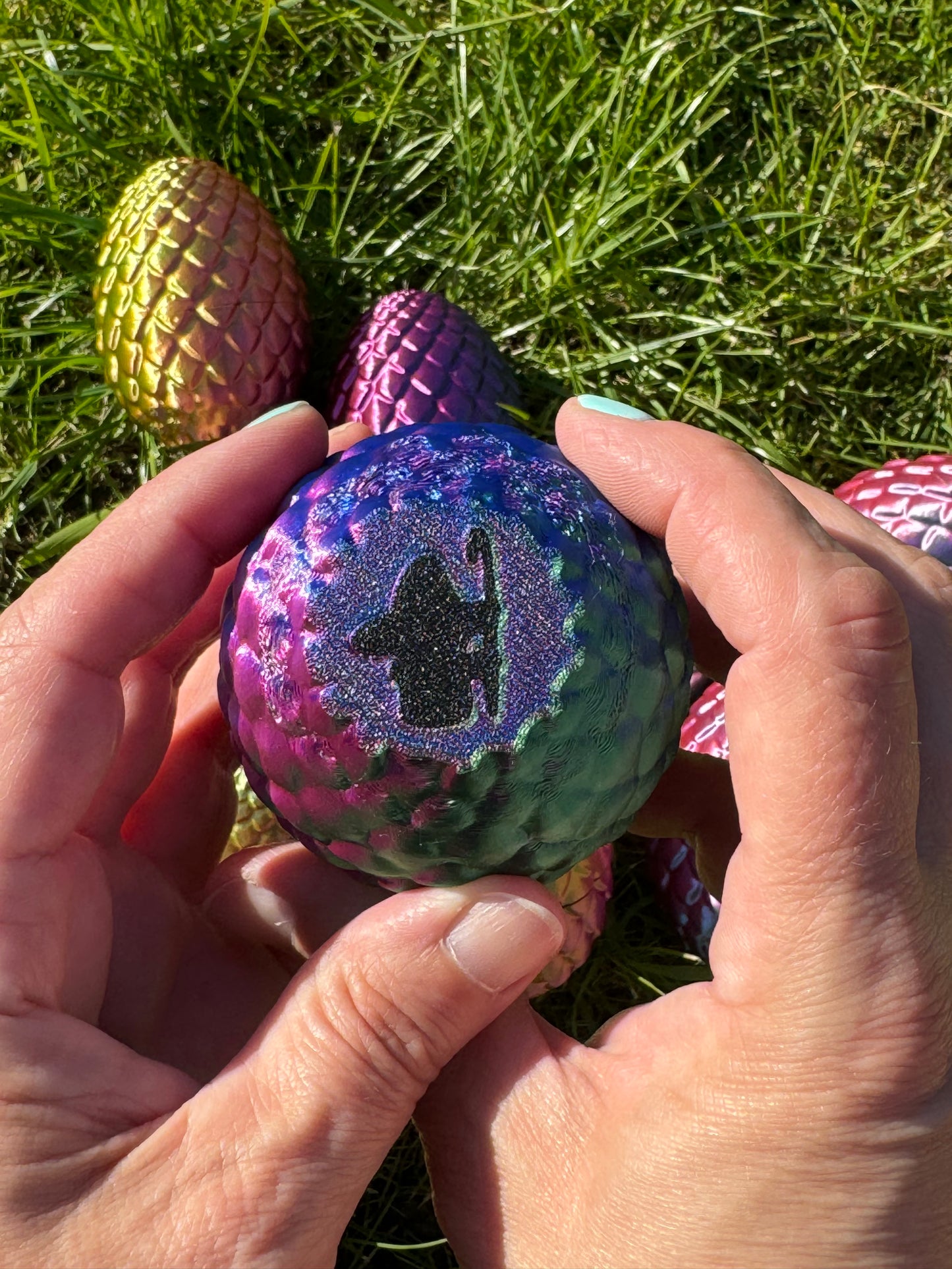 Mini 3D Printed Dragon Surprise Egg, Dragons Eye Needle Minder, Surprise Gift for Crocheters and Knitters