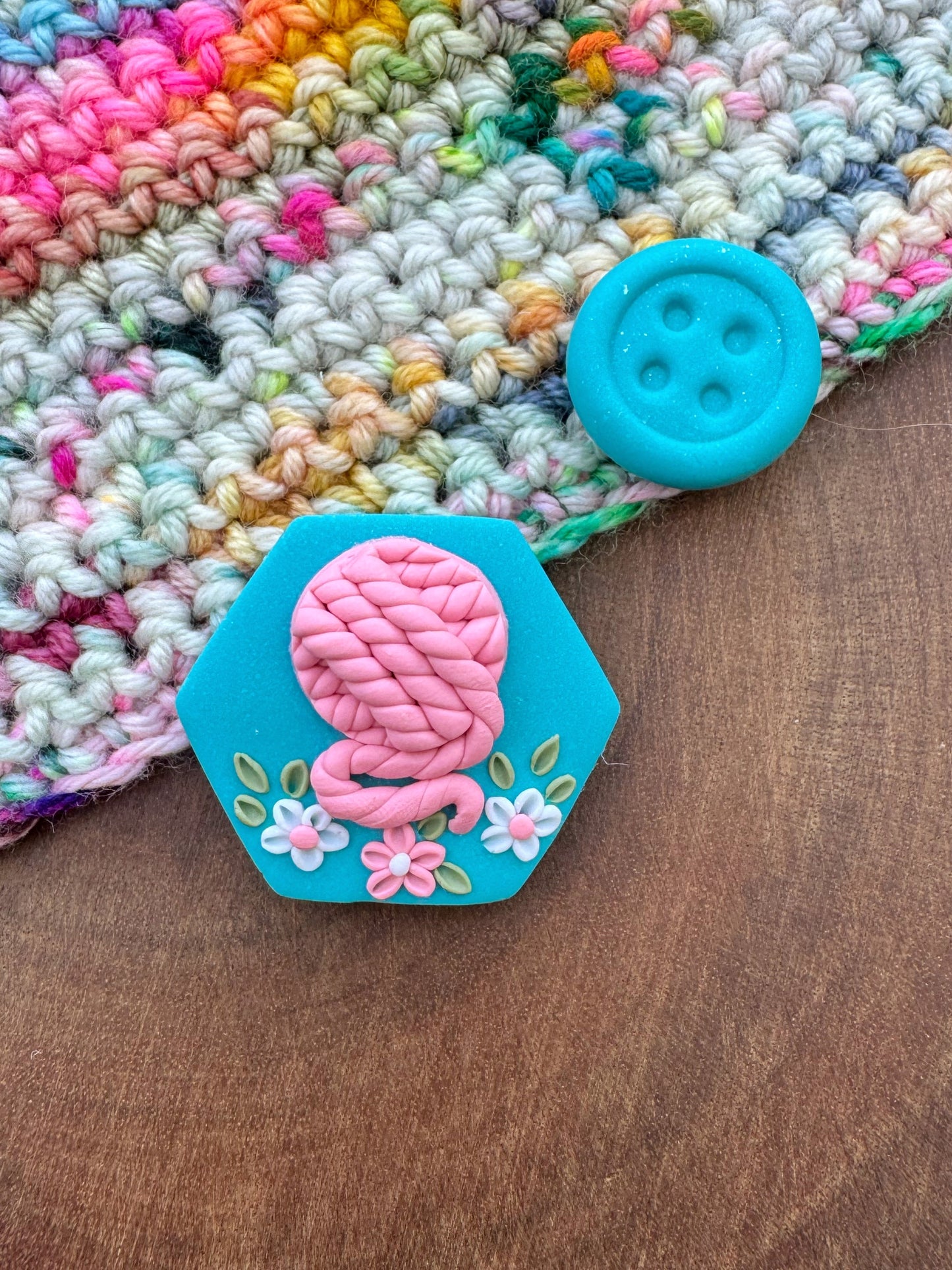 Pink and Blue Yarn Ball Needle Minder, Magnetic Needle Keeper, Hexagon Cover Minder