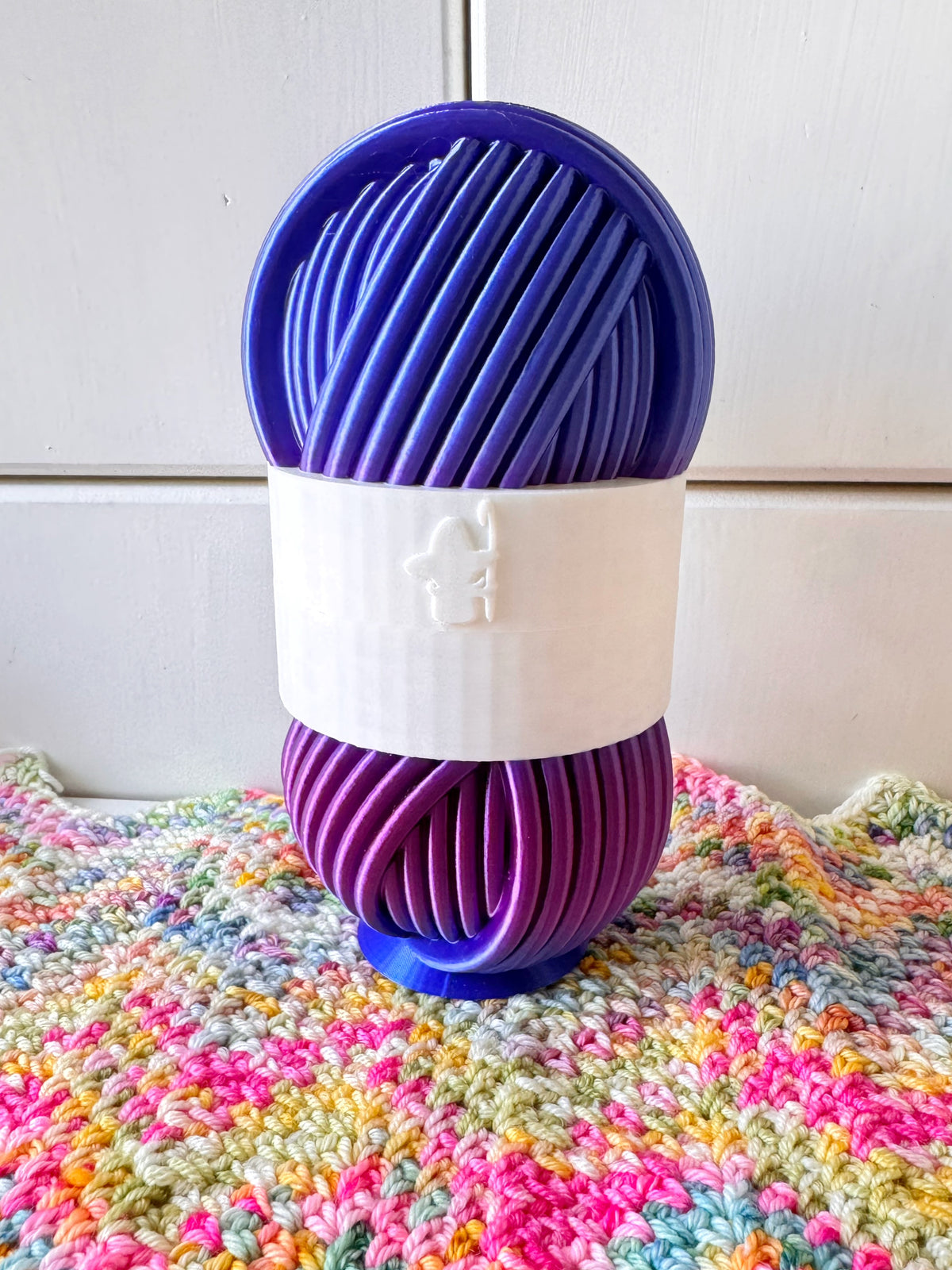 Contrast Band Mystery Pot, 3D Printed Filled Yarn Ball Container