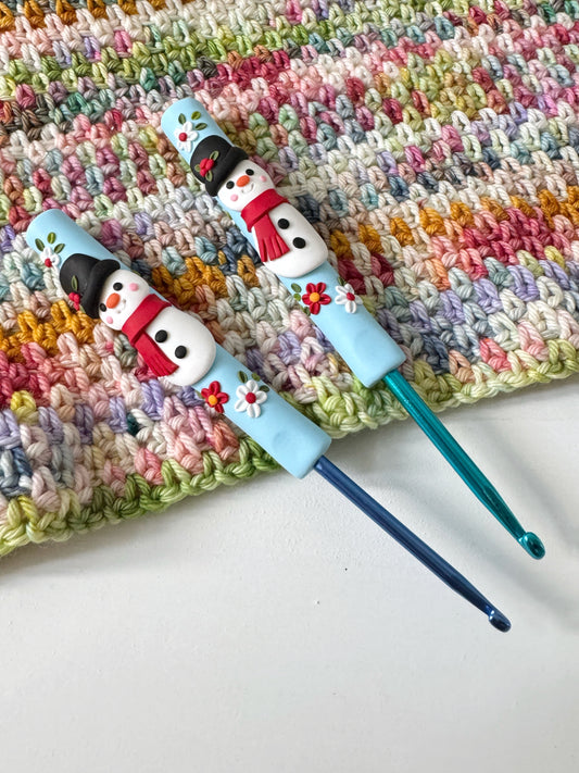 Snowman Christmas Crochet Hook, Polymer Clay Festive Crochet Hook