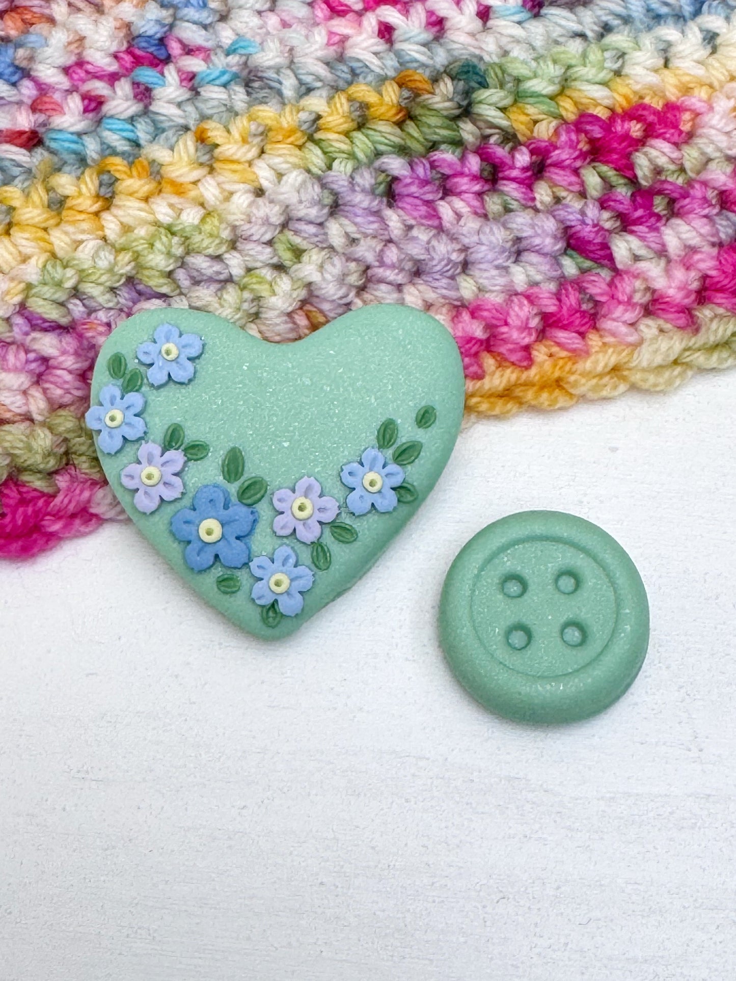 Forget Me Not Polymer Clay Needle Minder, Heart Shaped Flower Needle Magnet