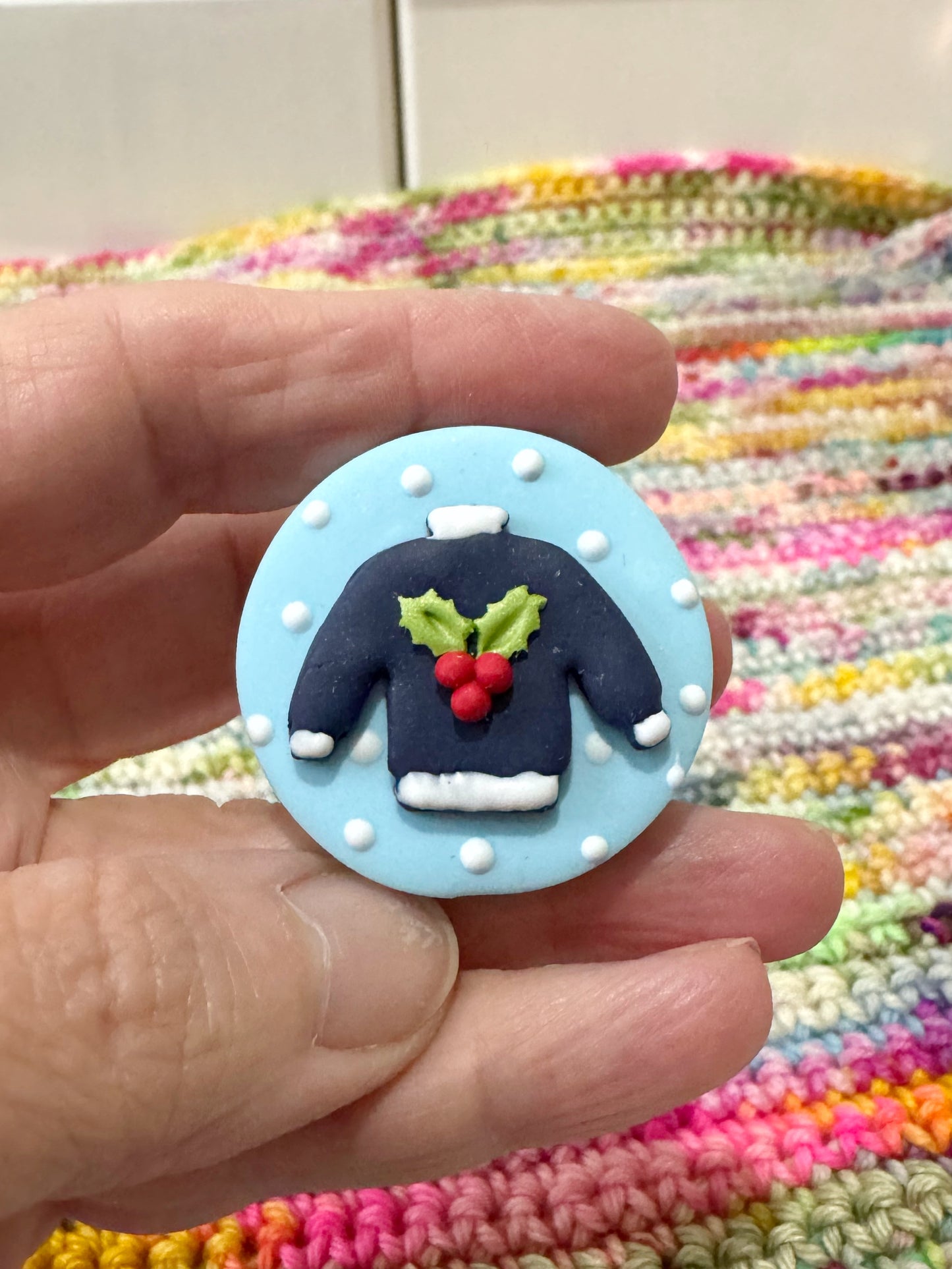 Cosy Jumper Mini Yarn Ball Pot, Keyring Crochet Hook and Stitch Markers