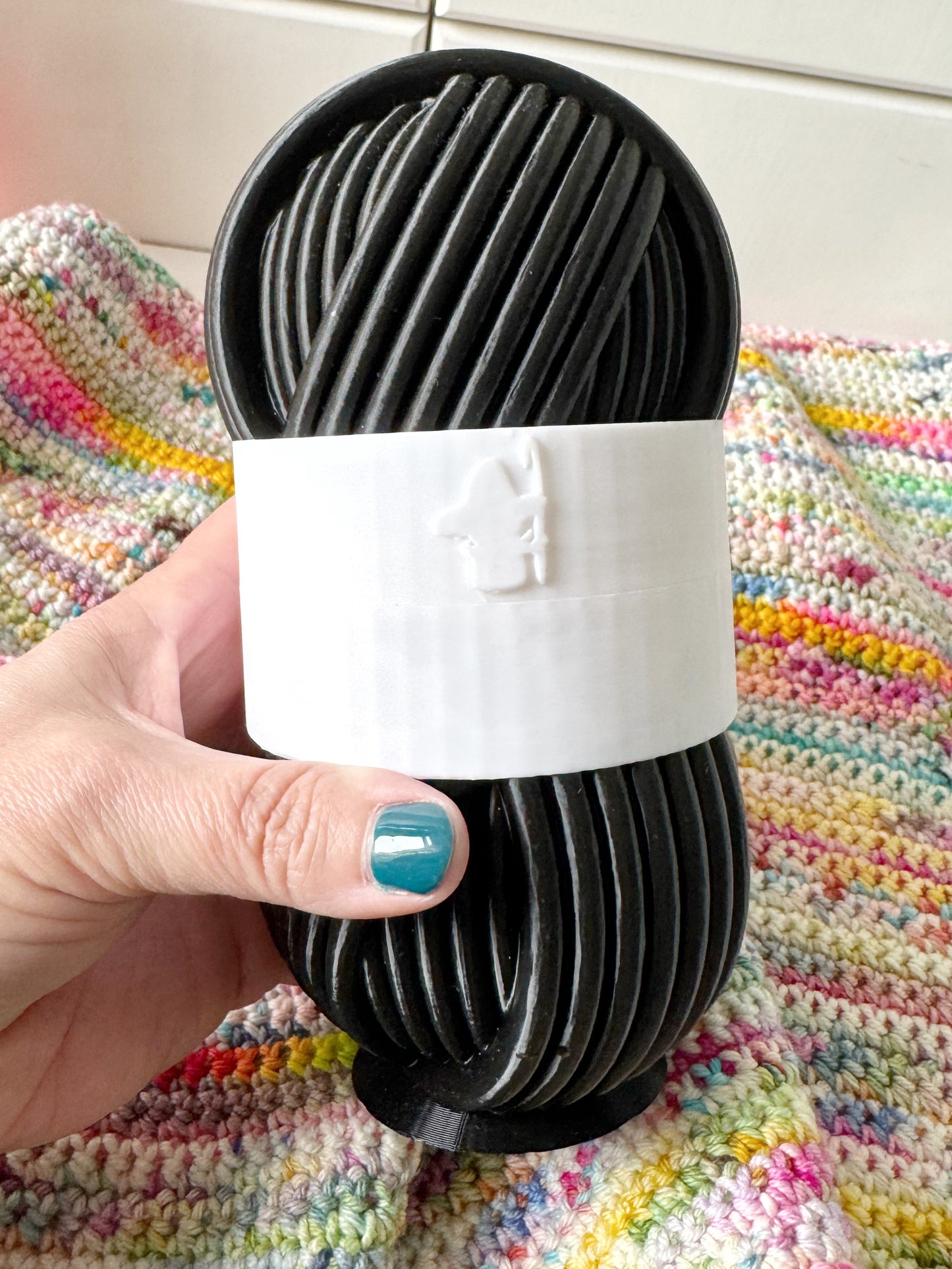 Contrast Band Mystery Pot, 3D Printed Filled Yarn Ball Container
