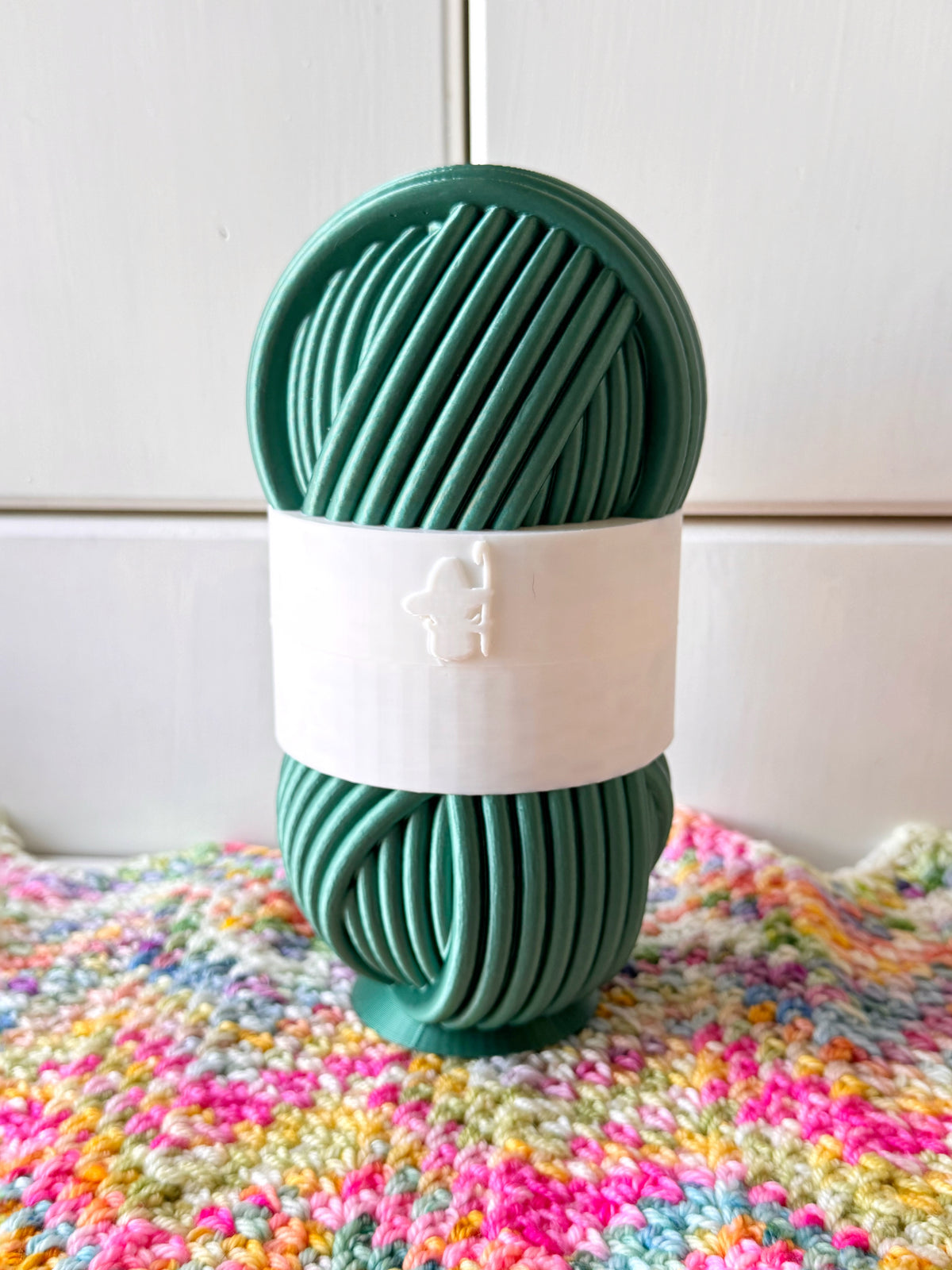 Contrast Band Mystery Pot, 3D Printed Filled Yarn Ball Container