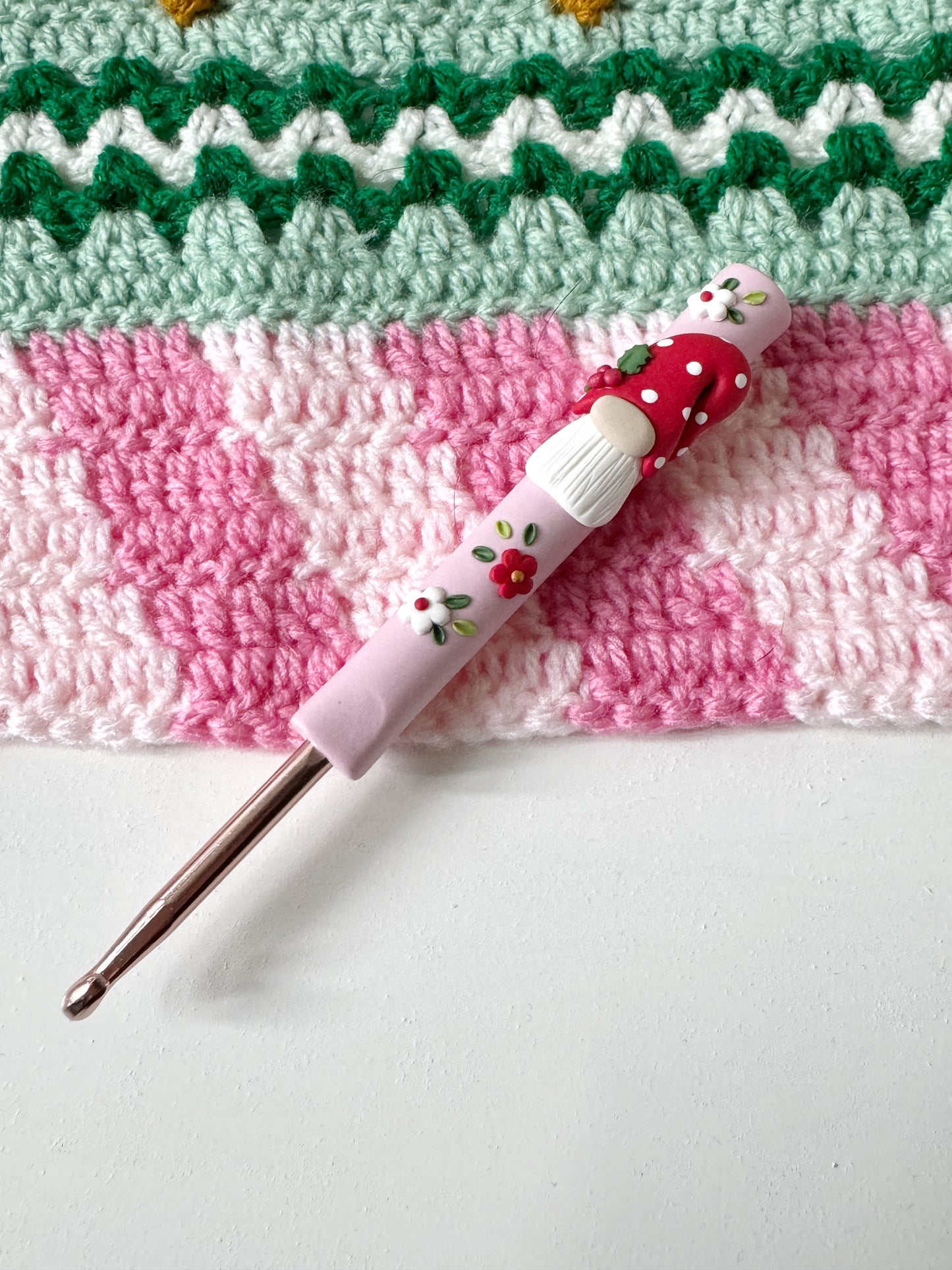 Christmas Gnome Yarn Ball Surprise Pot with Crochet Hook