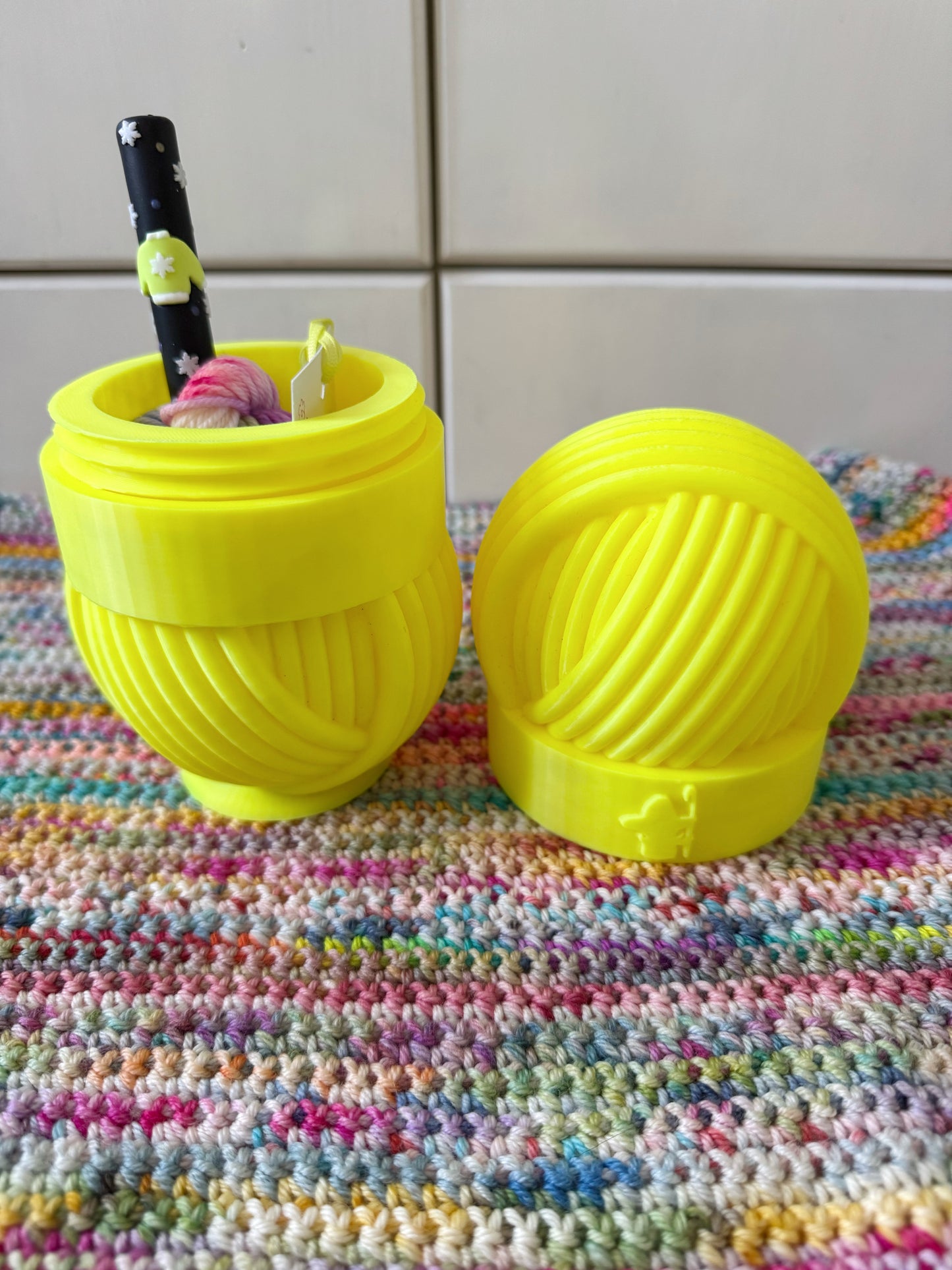 Neon Christmas Jumper Yarn Ball Surprise Pot with 4.5mm Crochet Hook