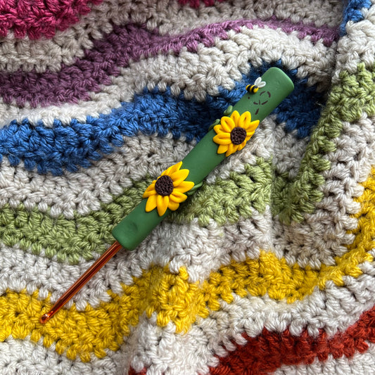 sunflower crochet hook, crochet gifts, crochet needles, flower accessories